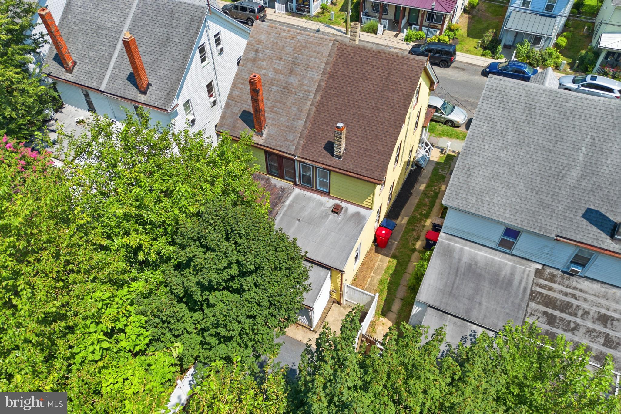 258 WALNUT STREET