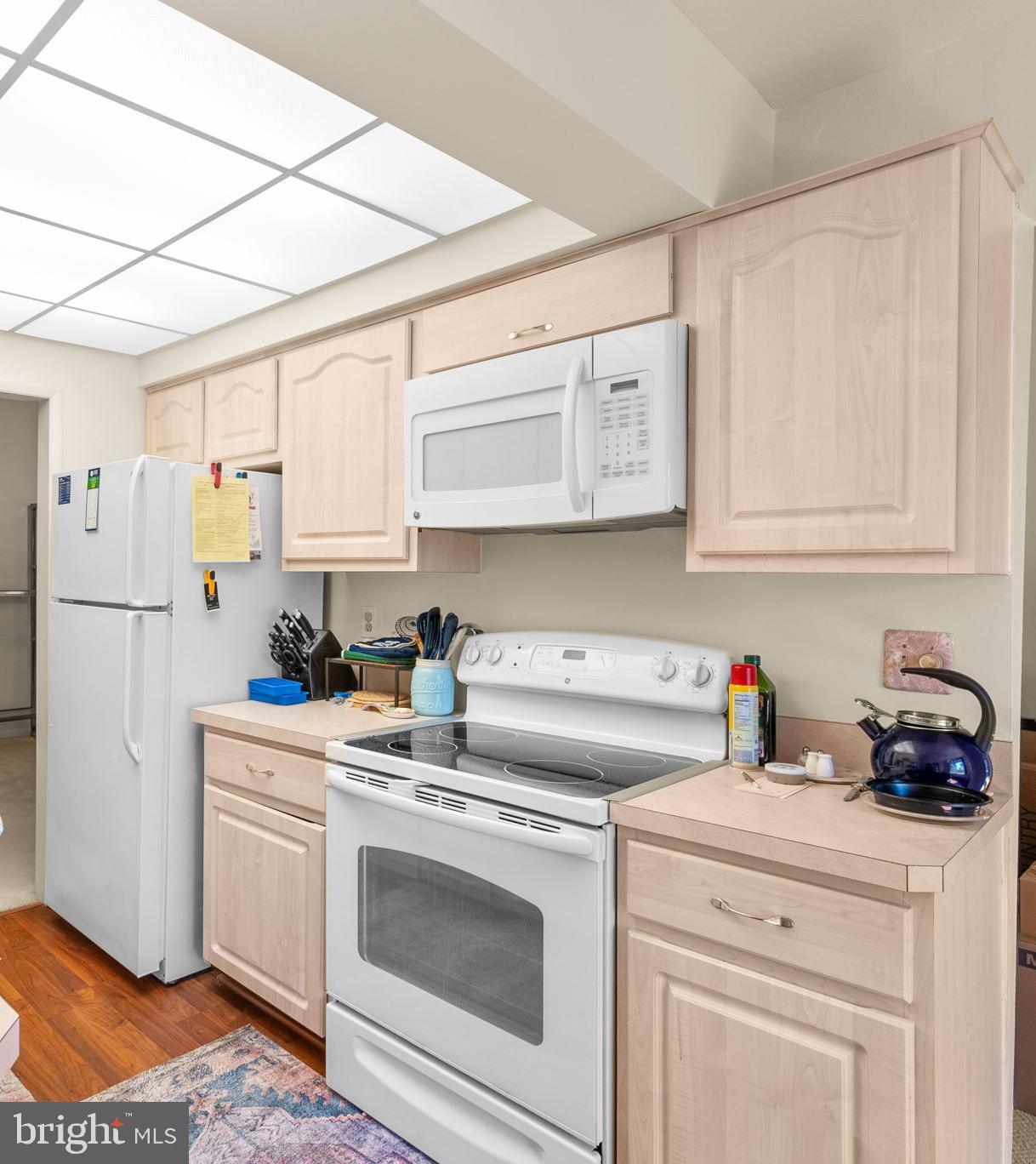 ROSSMOOR MUTUAL - Residential