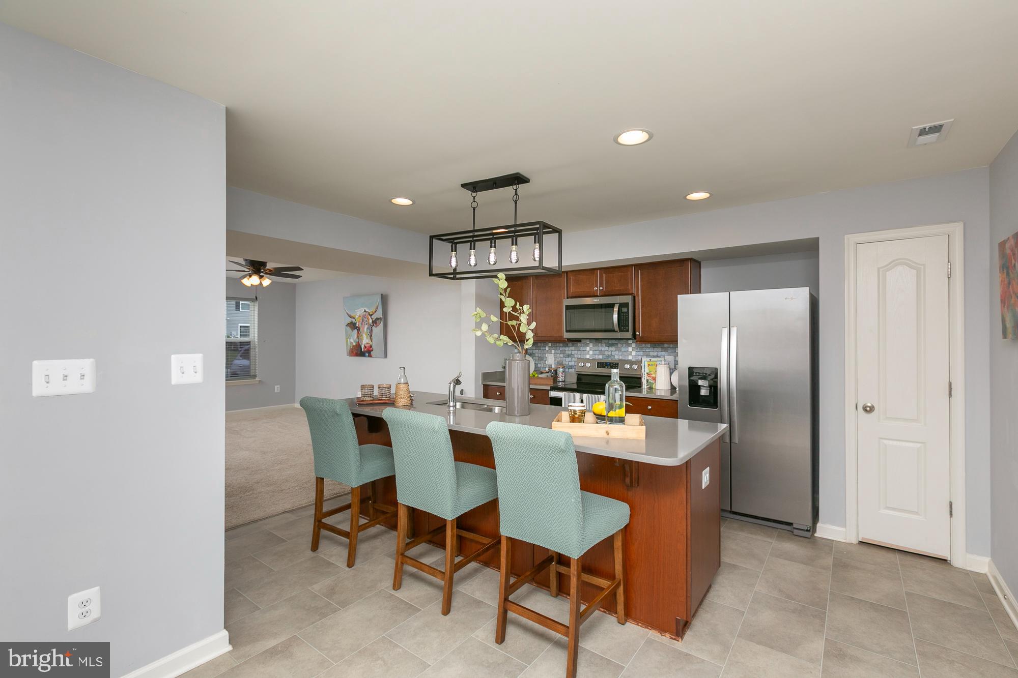 WHISPERING PINES - Residential