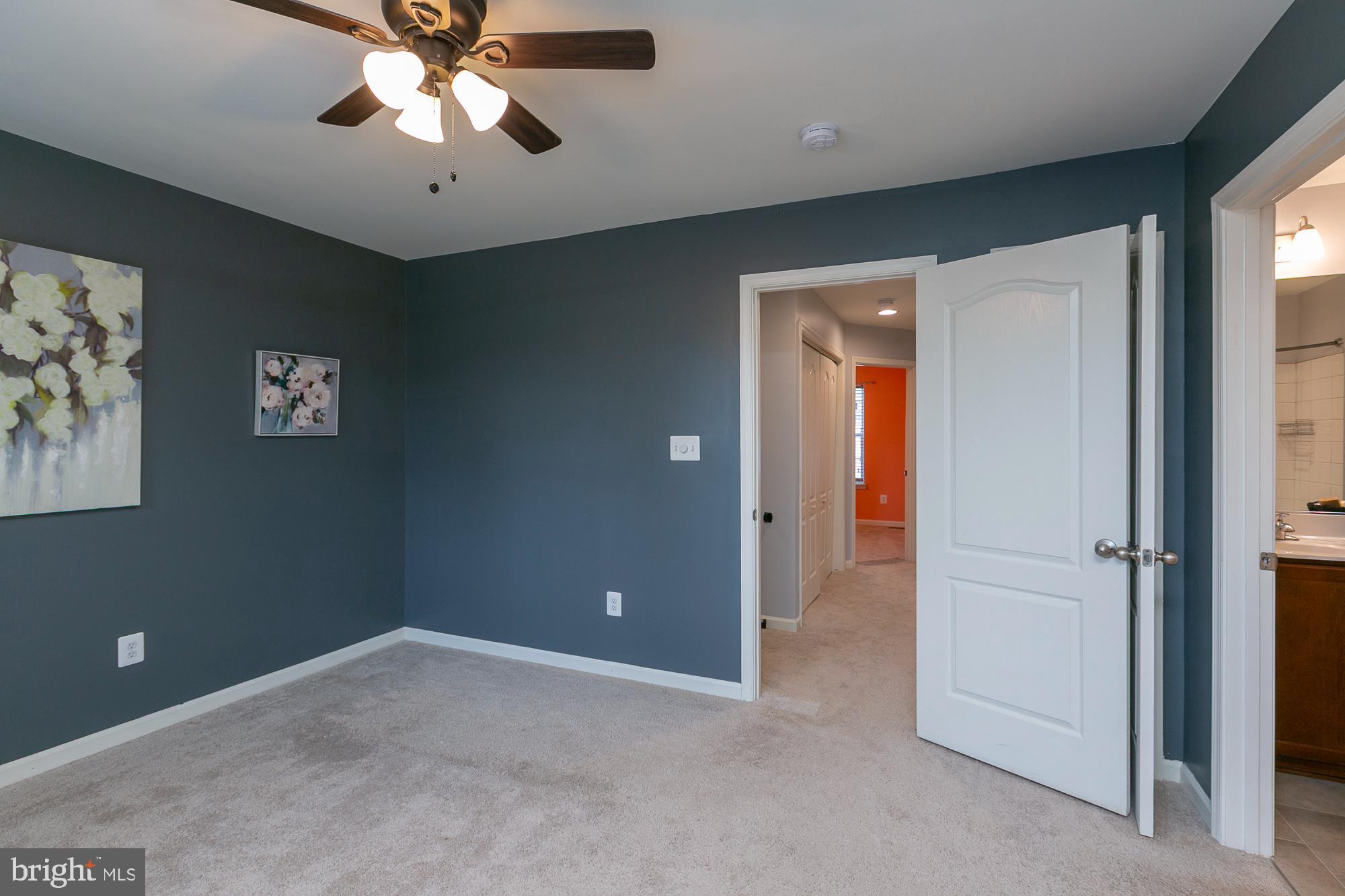 WHISPERING PINES - Residential