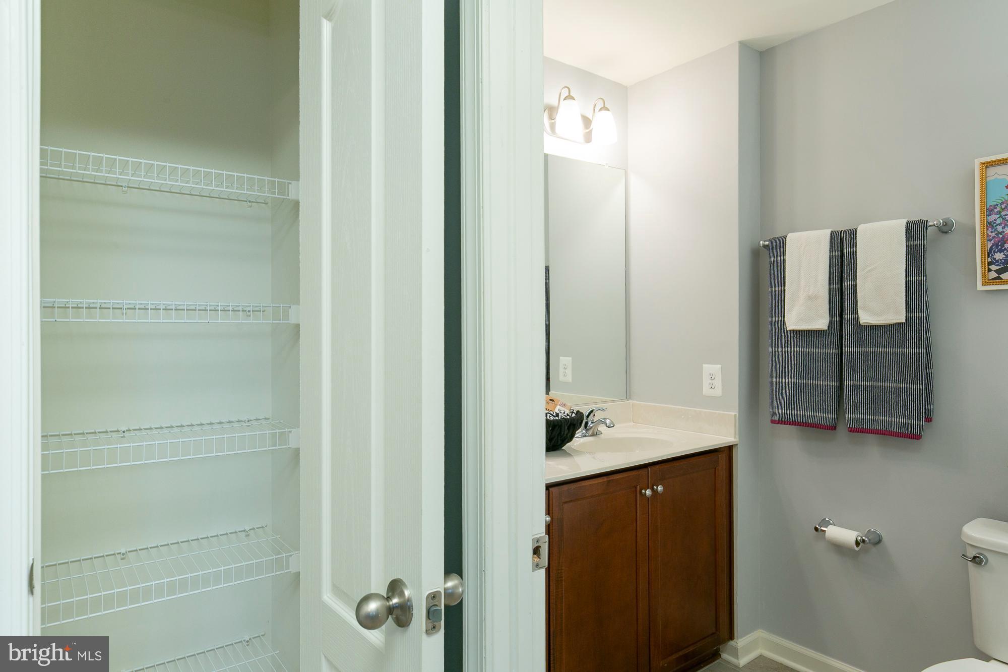 WHISPERING PINES - Residential