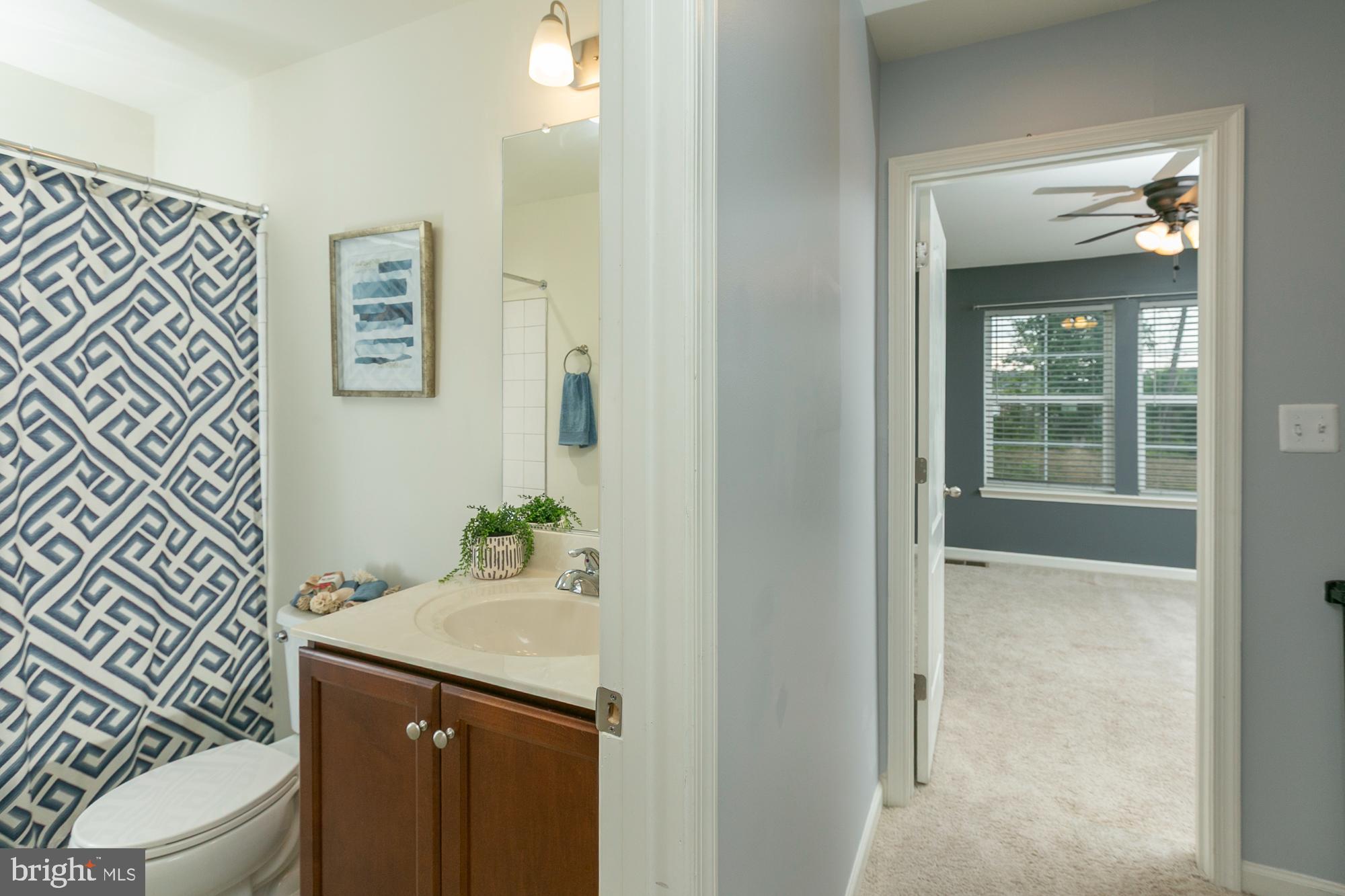 WHISPERING PINES - Residential