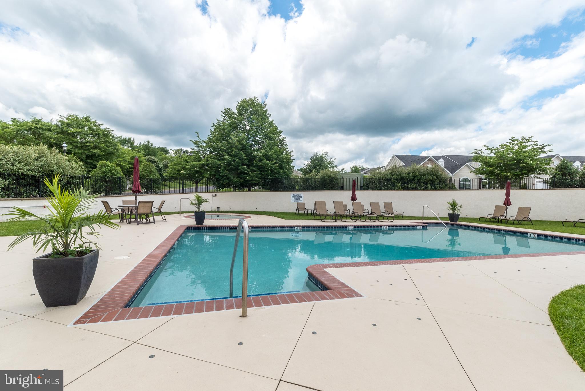 STONY CREEK FARMS - Residential