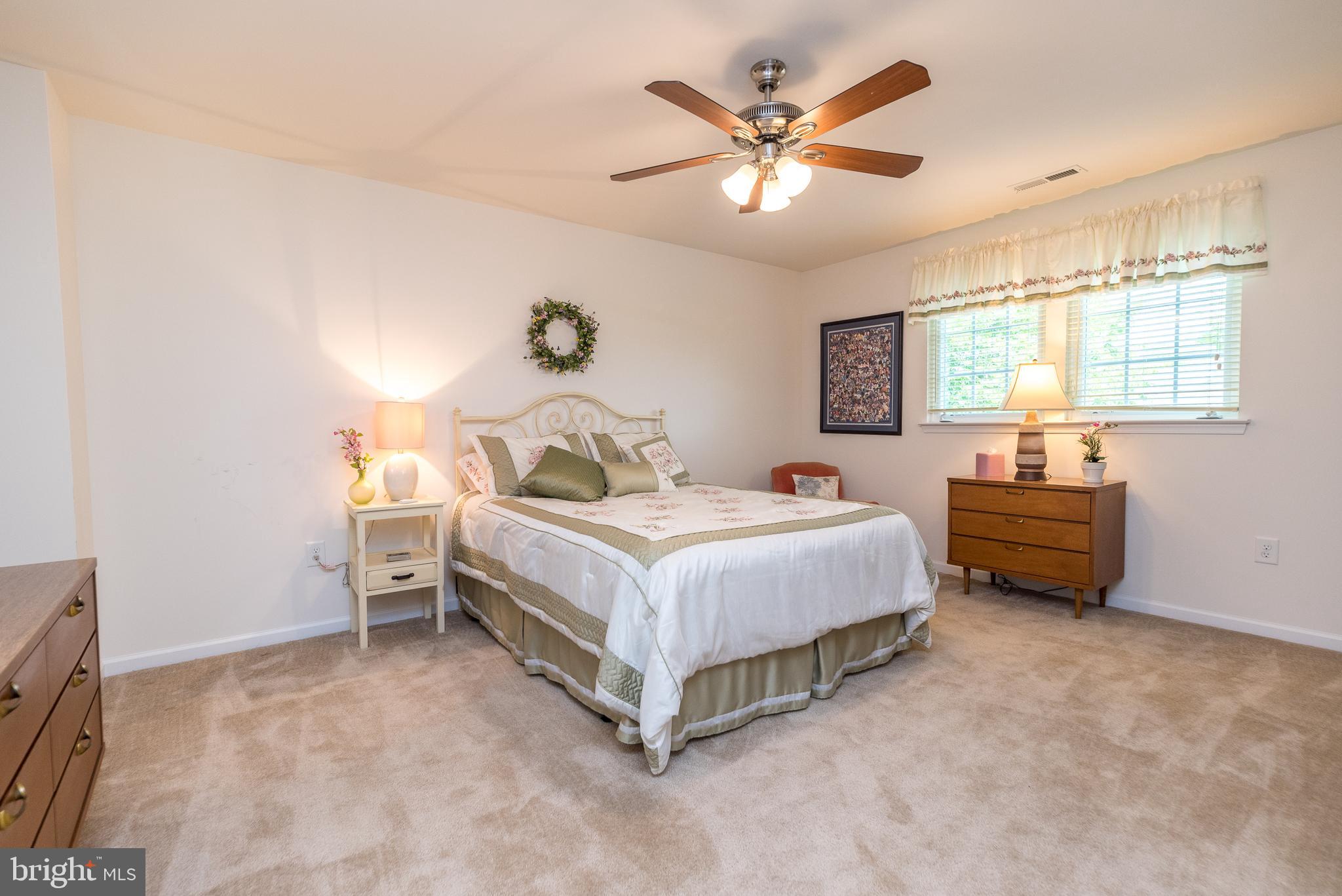 STONY CREEK FARMS - Residential