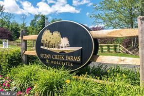 STONY CREEK FARMS - Residential