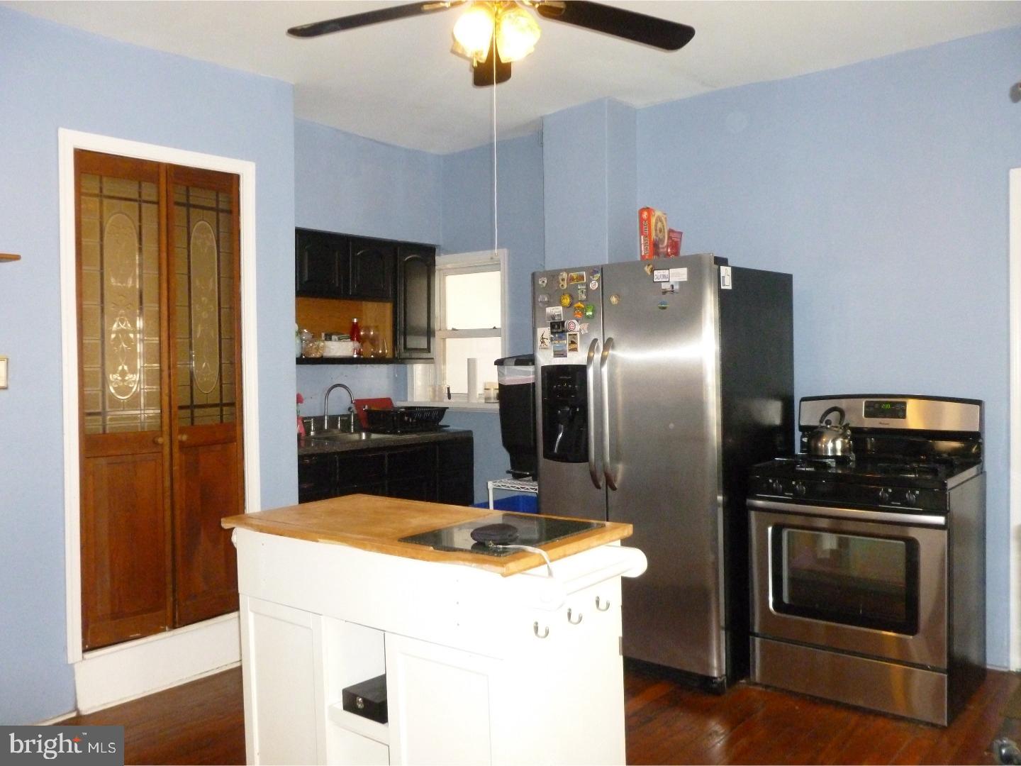 EAST FALLS - Residential Lease