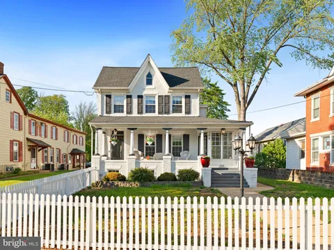 108 Delaware Street, Woodbury, NJ 08096 - #: NJGL2056578