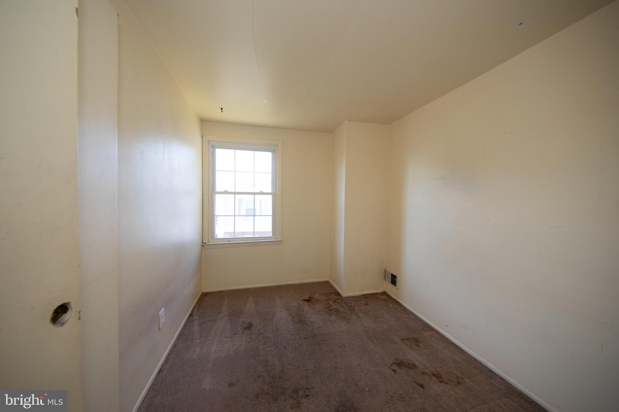 BELMONT - Residential