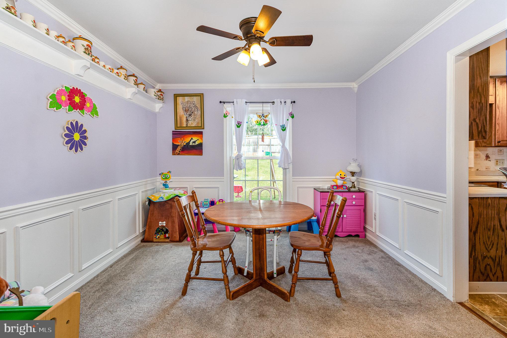 COUNTRY SQUARE - Residential