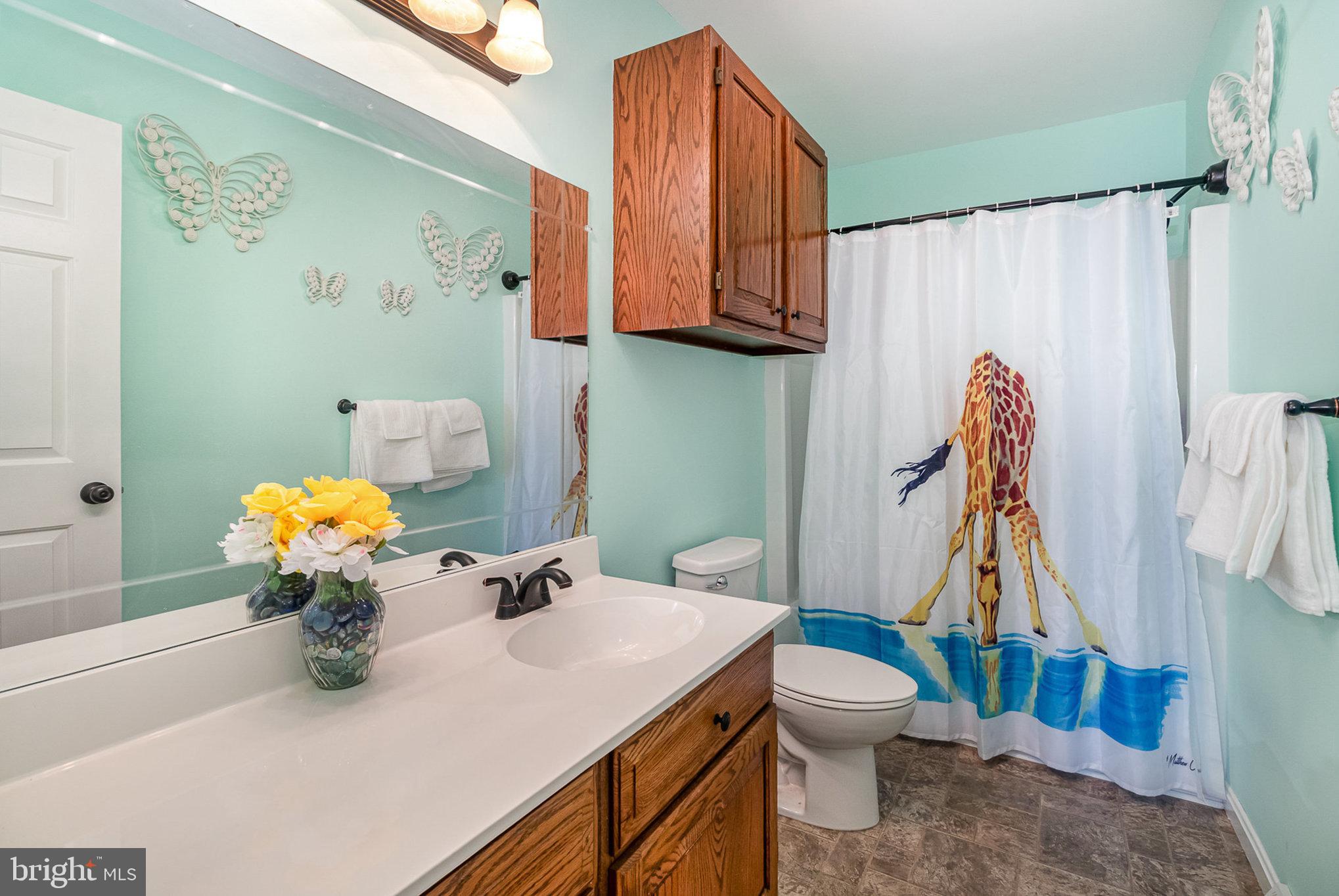 COUNTRY SQUARE - Residential