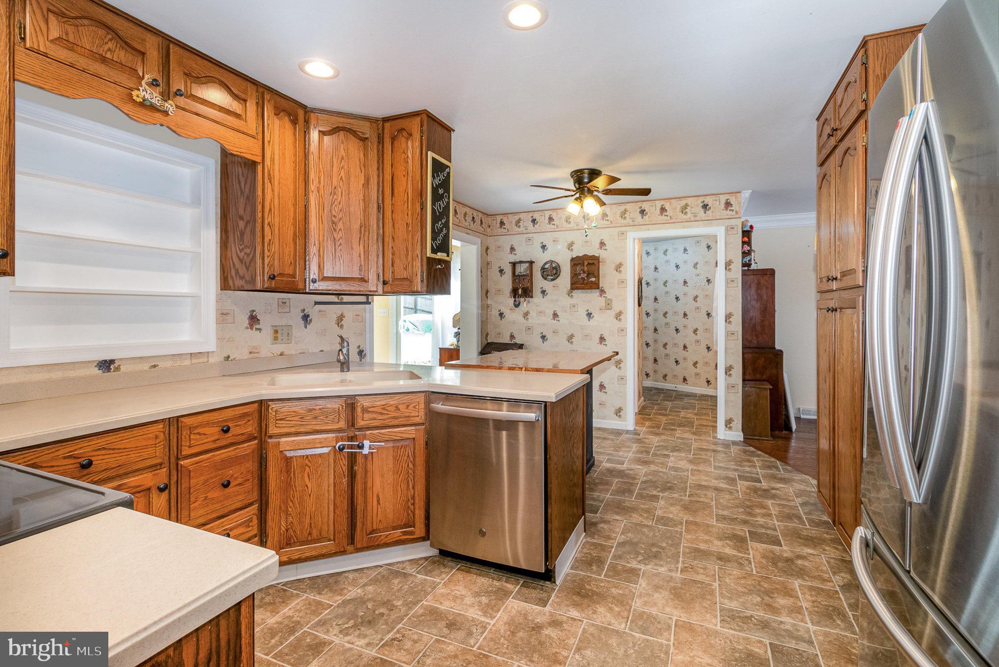 COUNTRY SQUARE - Residential