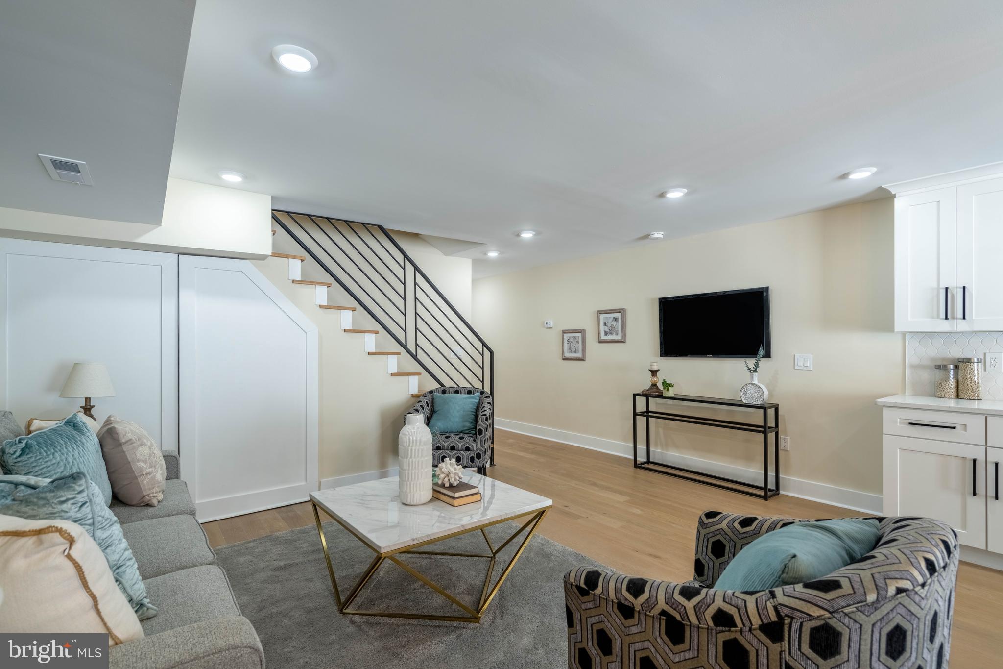 PHILADELPHIA - Residential