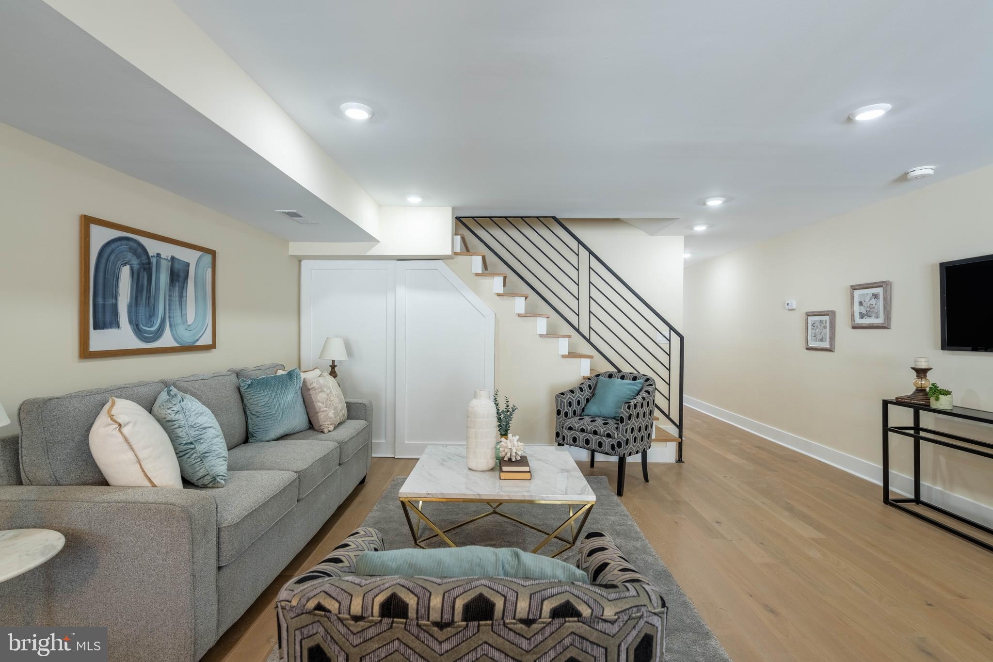 PHILADELPHIA - Residential