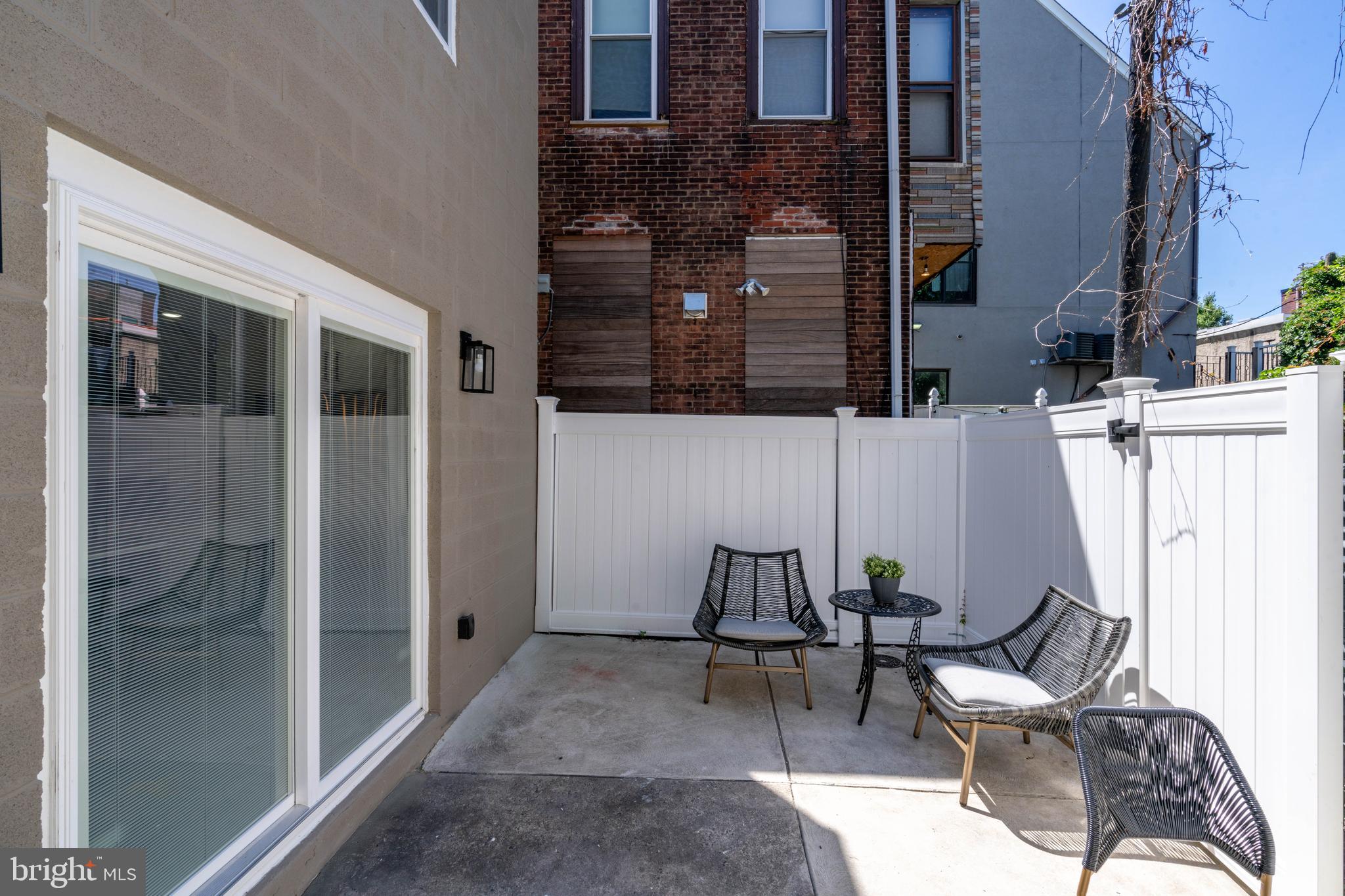 PHILADELPHIA - Residential