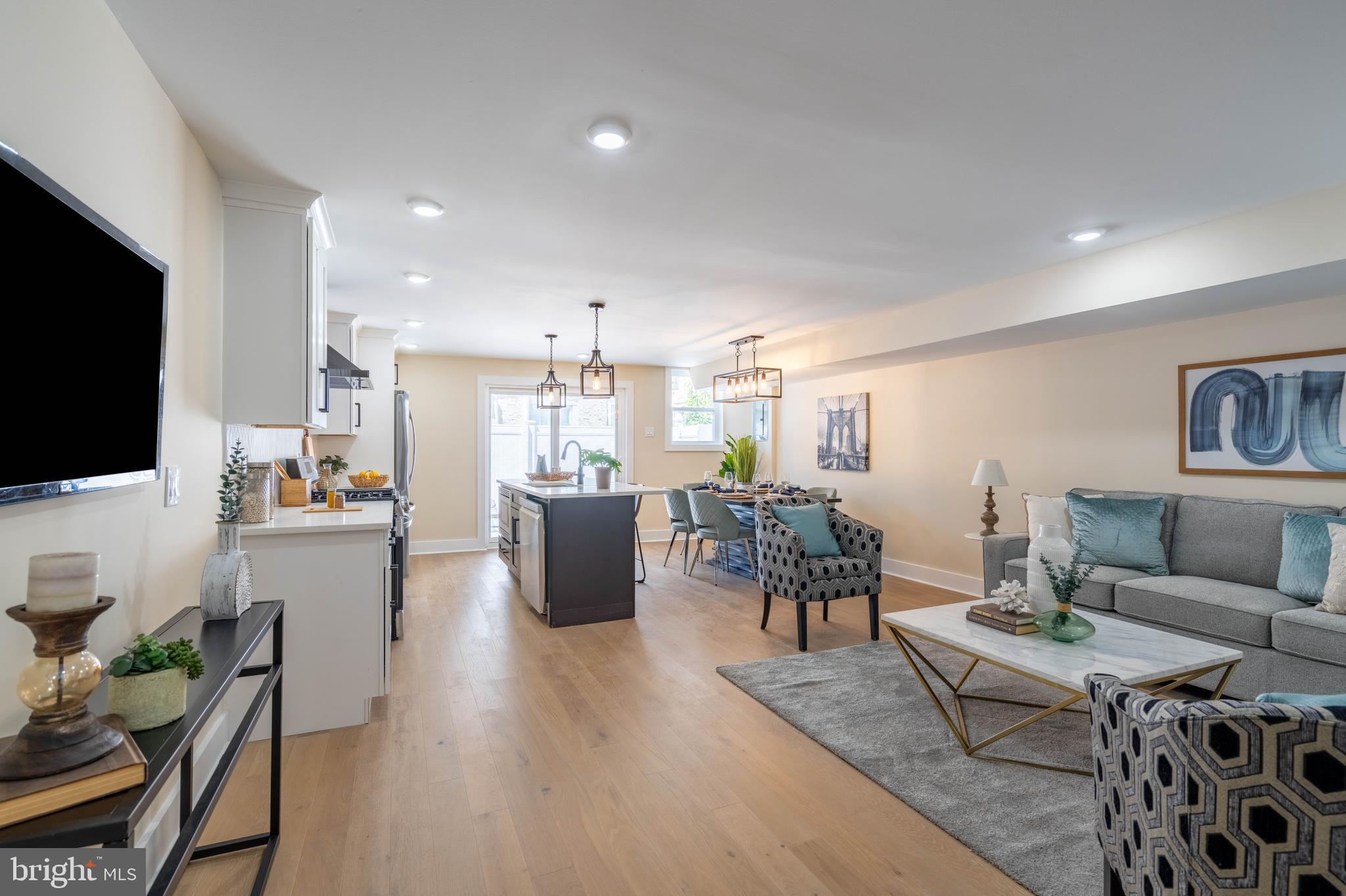 PHILADELPHIA - Residential