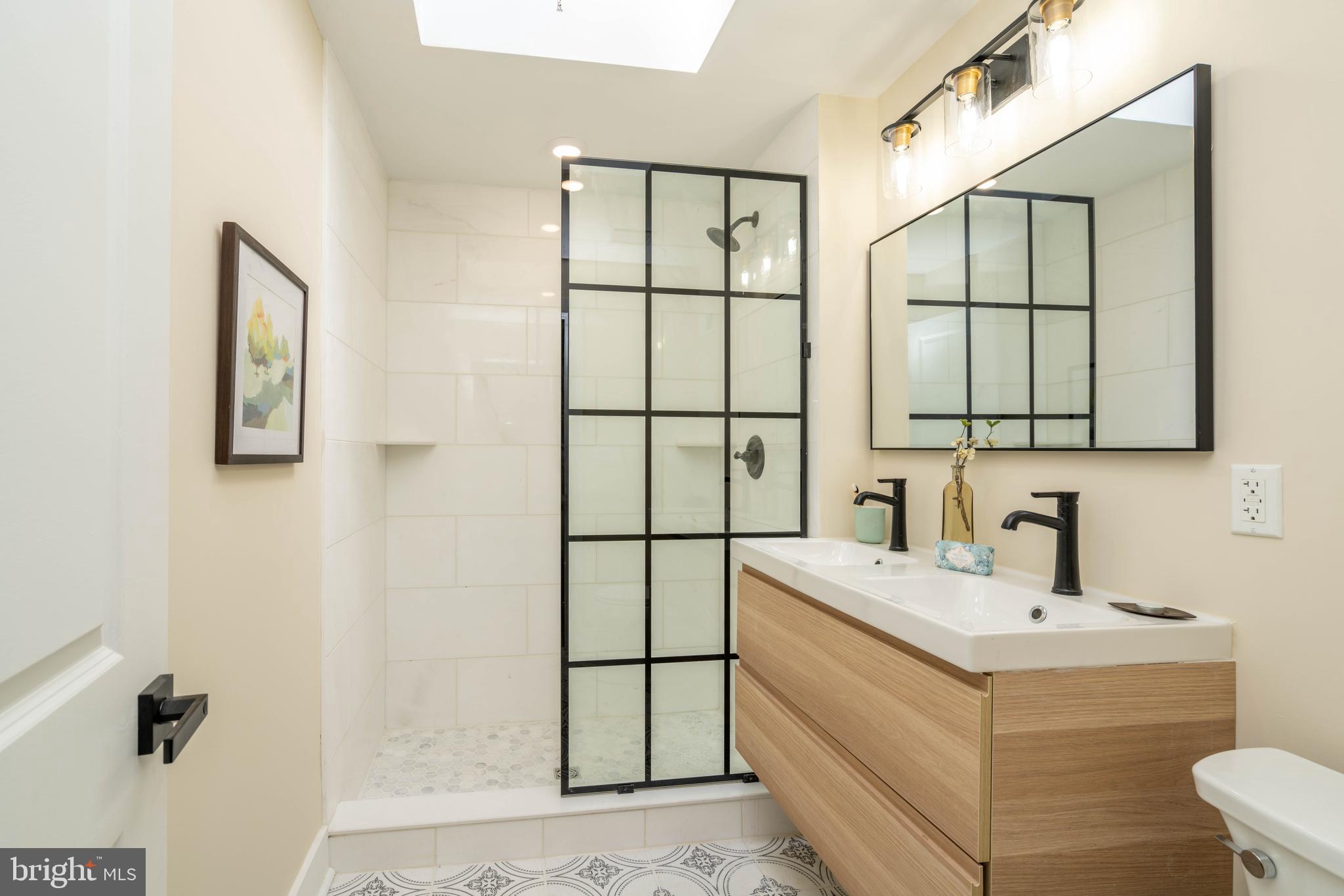 PHILADELPHIA - Residential