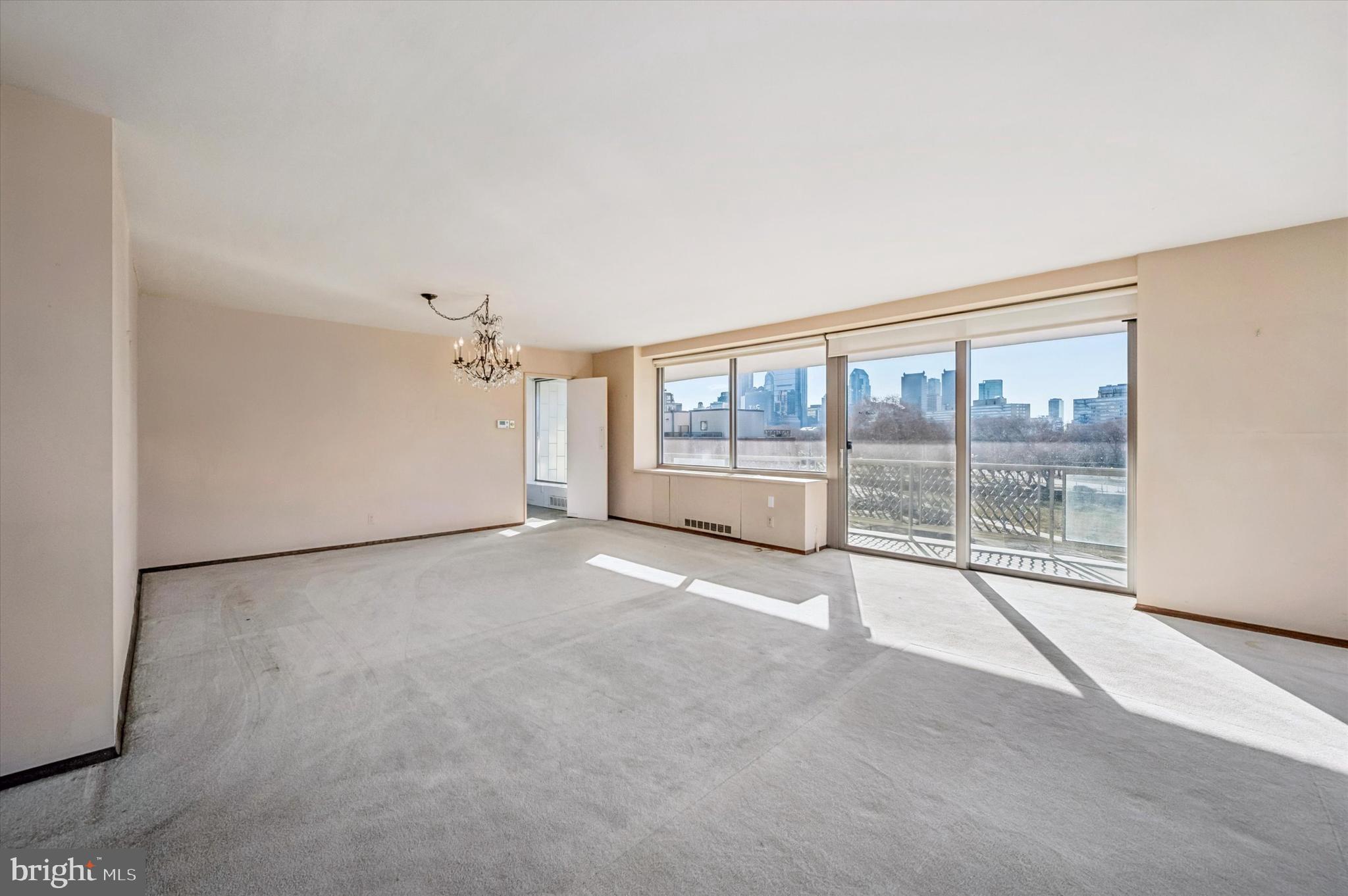 ART MUSEUM AREA - Residential