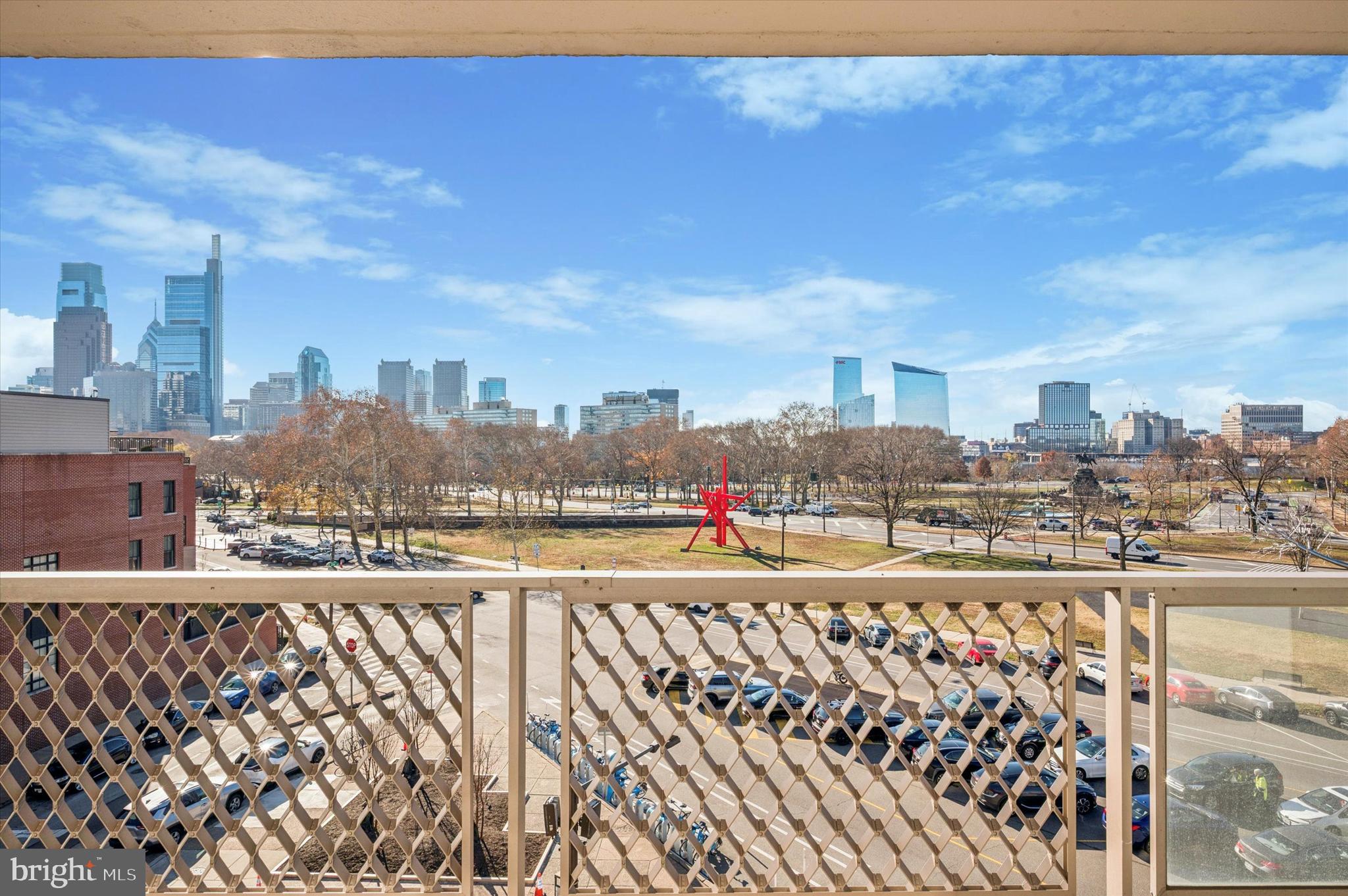 ART MUSEUM AREA - Residential