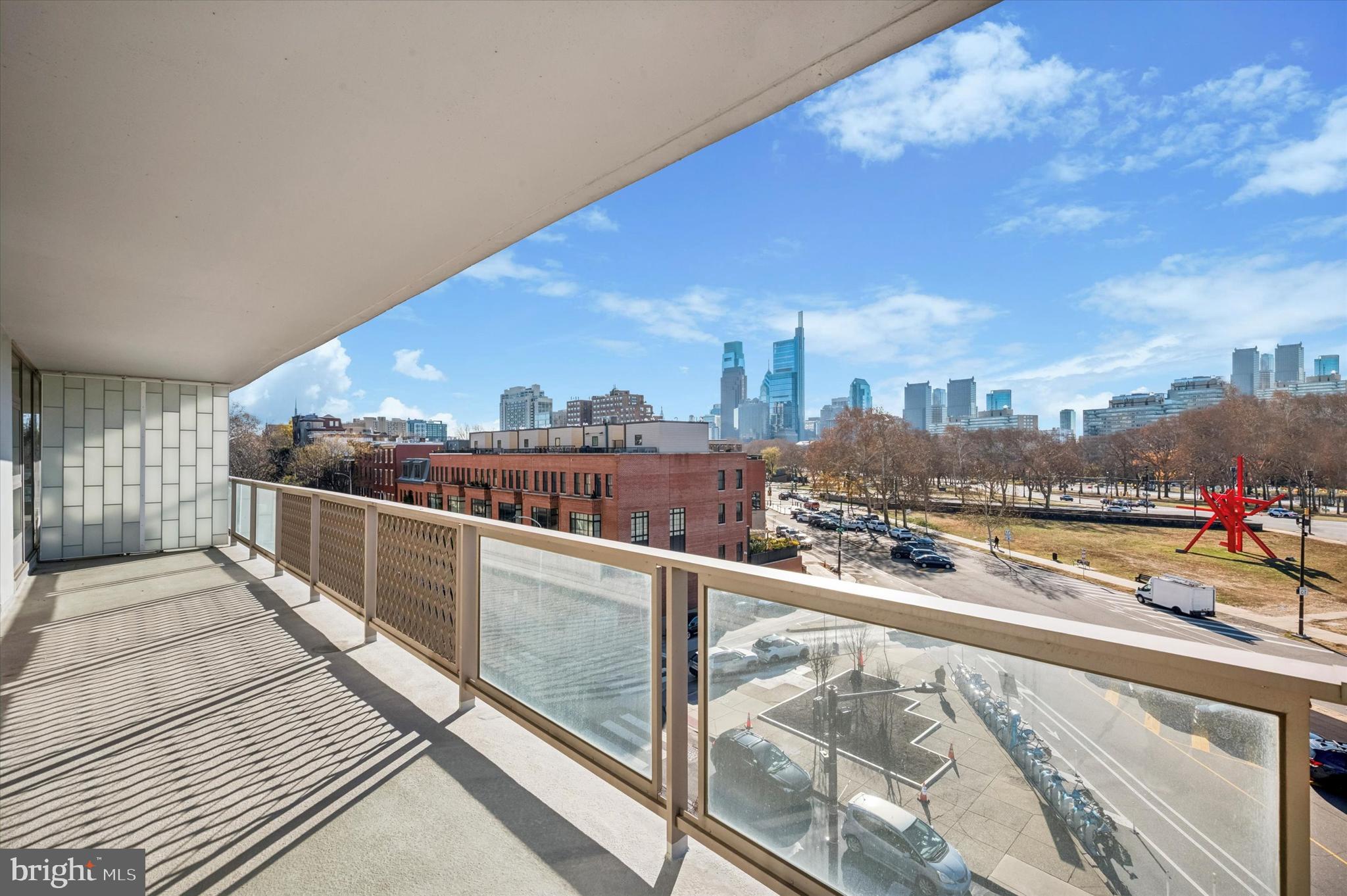 ART MUSEUM AREA - Residential