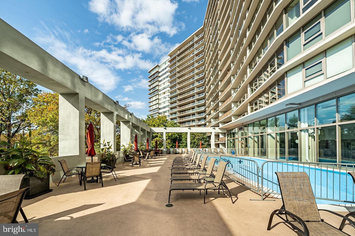 ART MUSEUM AREA - Residential