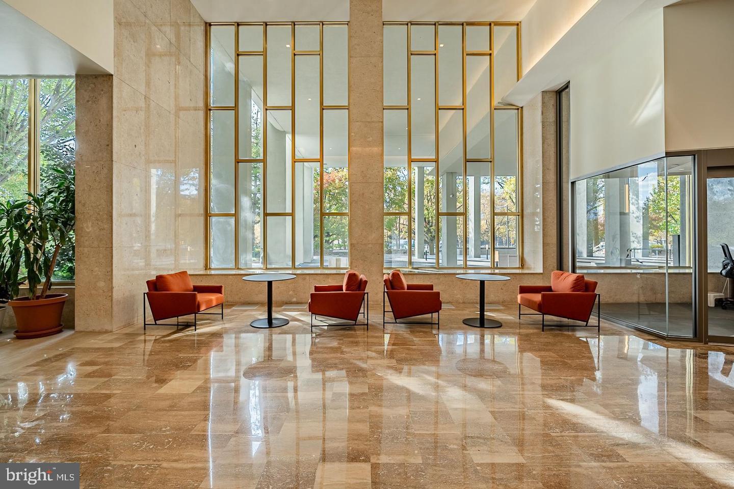 ART MUSEUM AREA - Residential