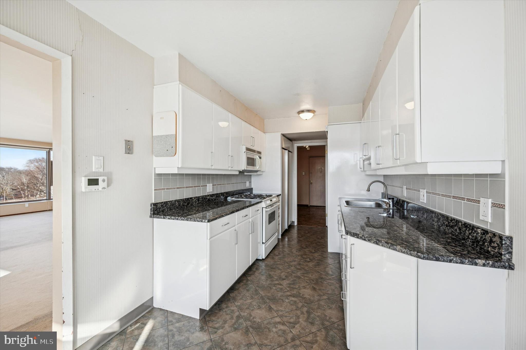 ART MUSEUM AREA - Residential