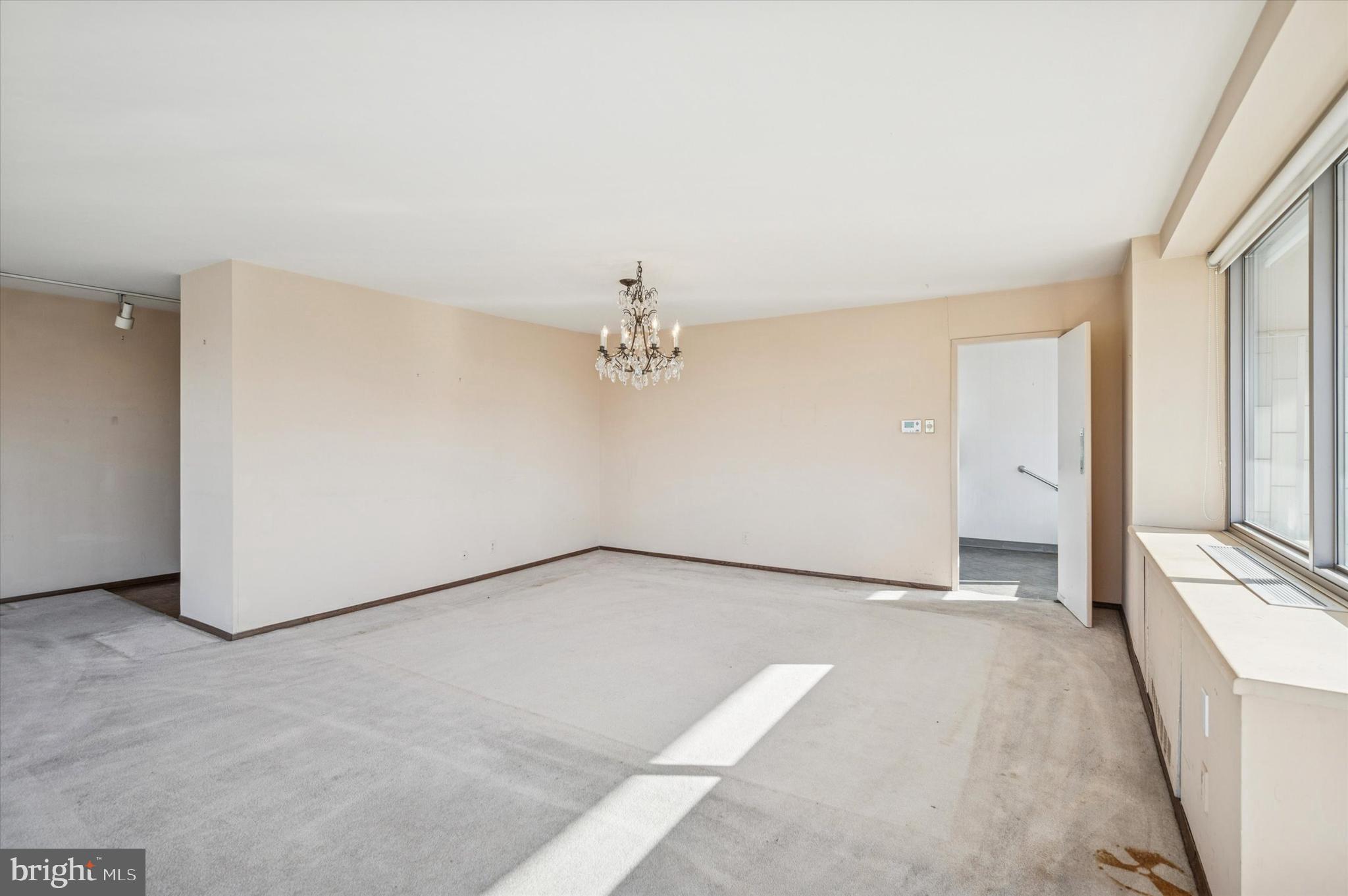 ART MUSEUM AREA - Residential