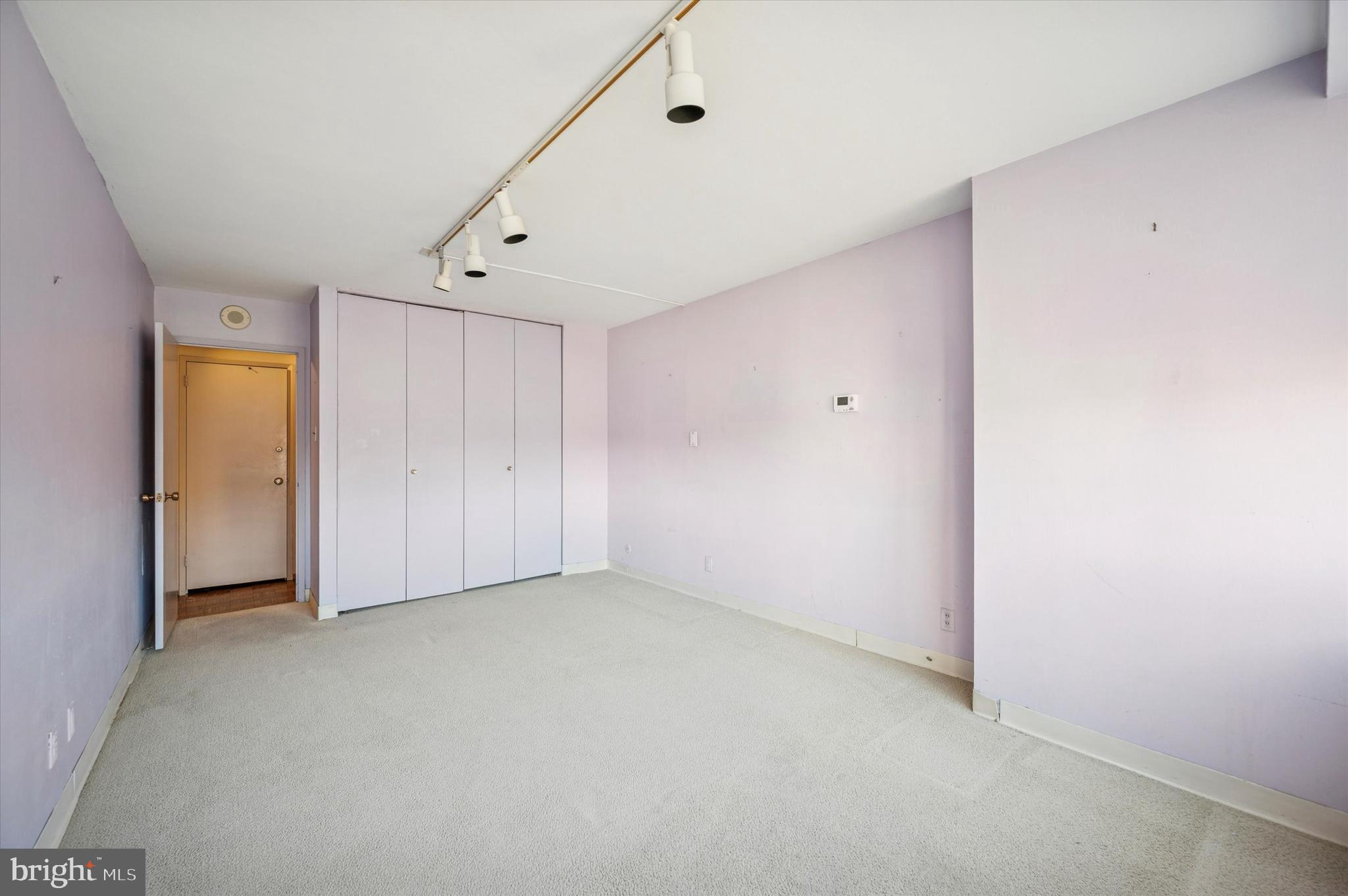 ART MUSEUM AREA - Residential