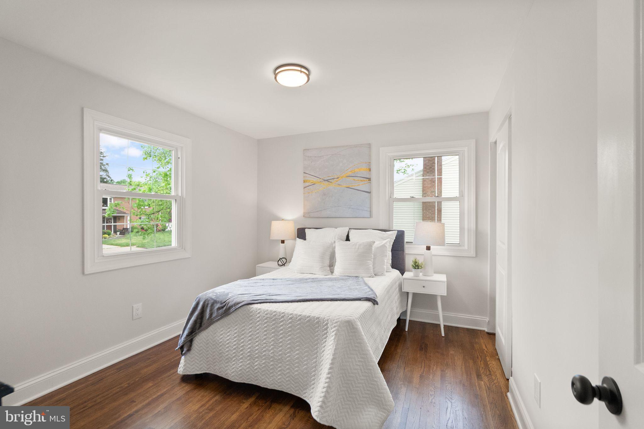 BROOKFIELD - Residential