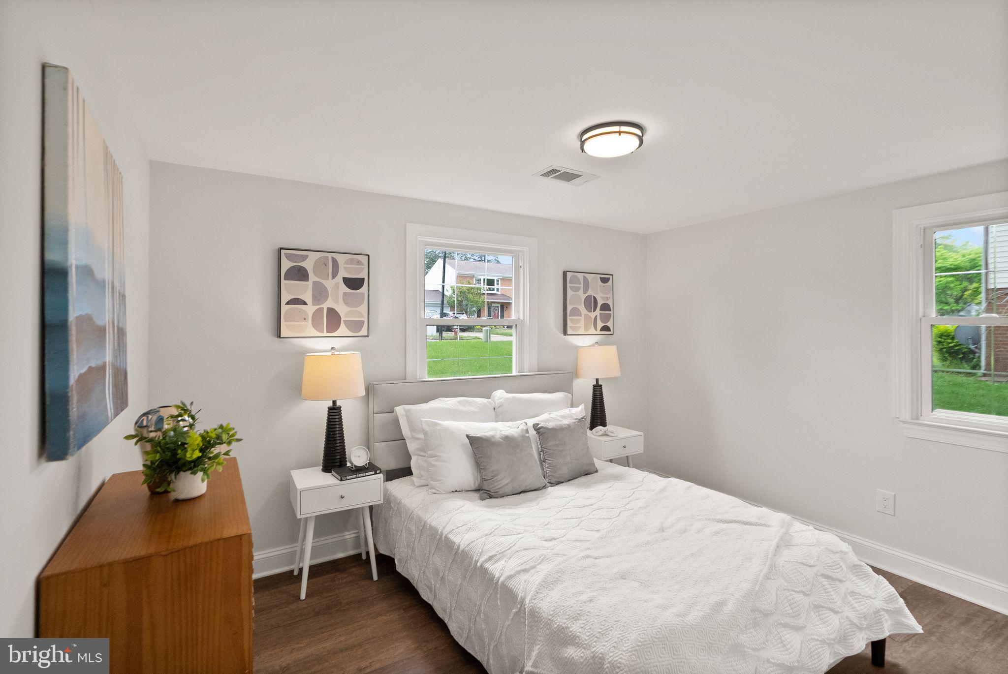 BROOKFIELD - Residential