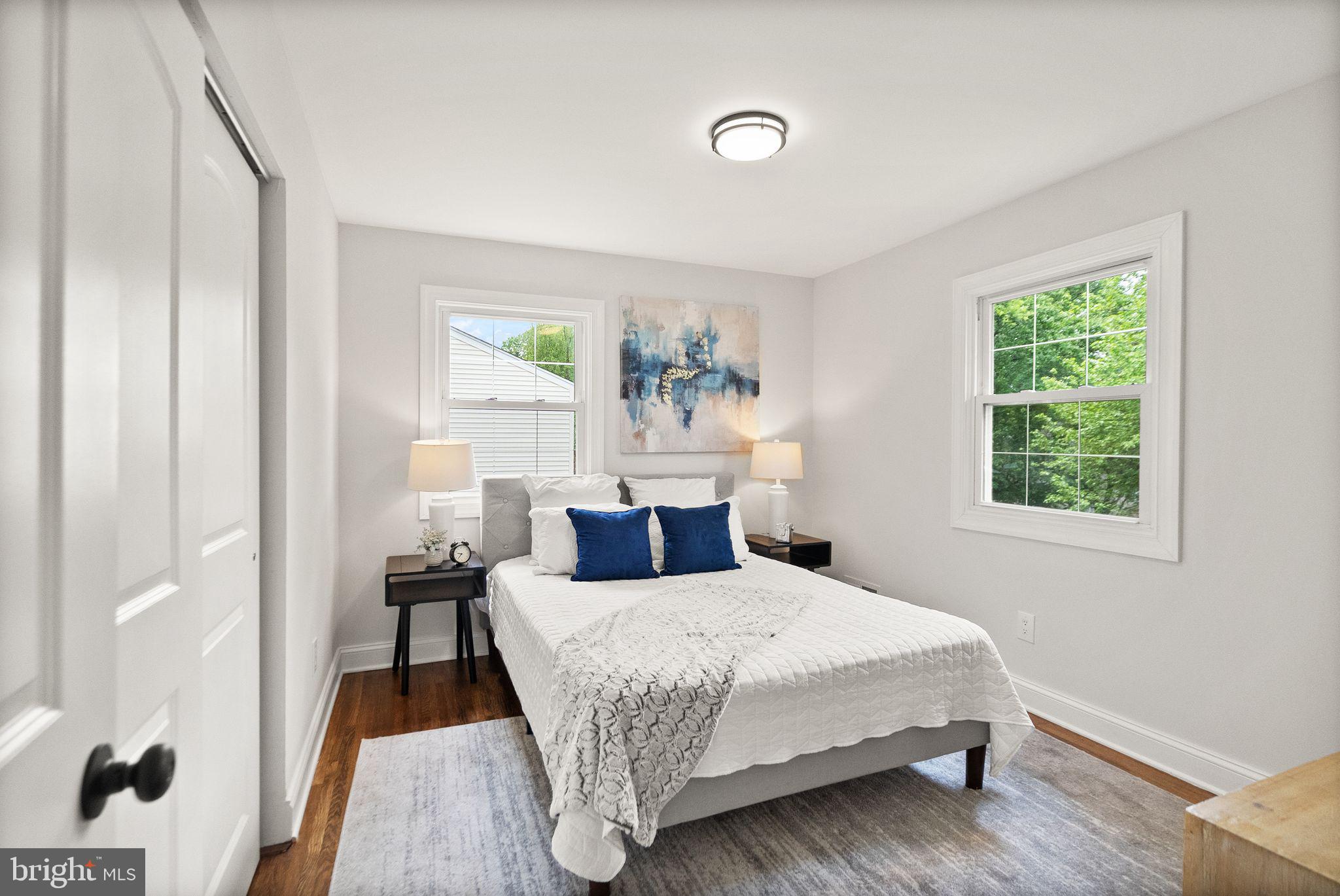 BROOKFIELD - Residential