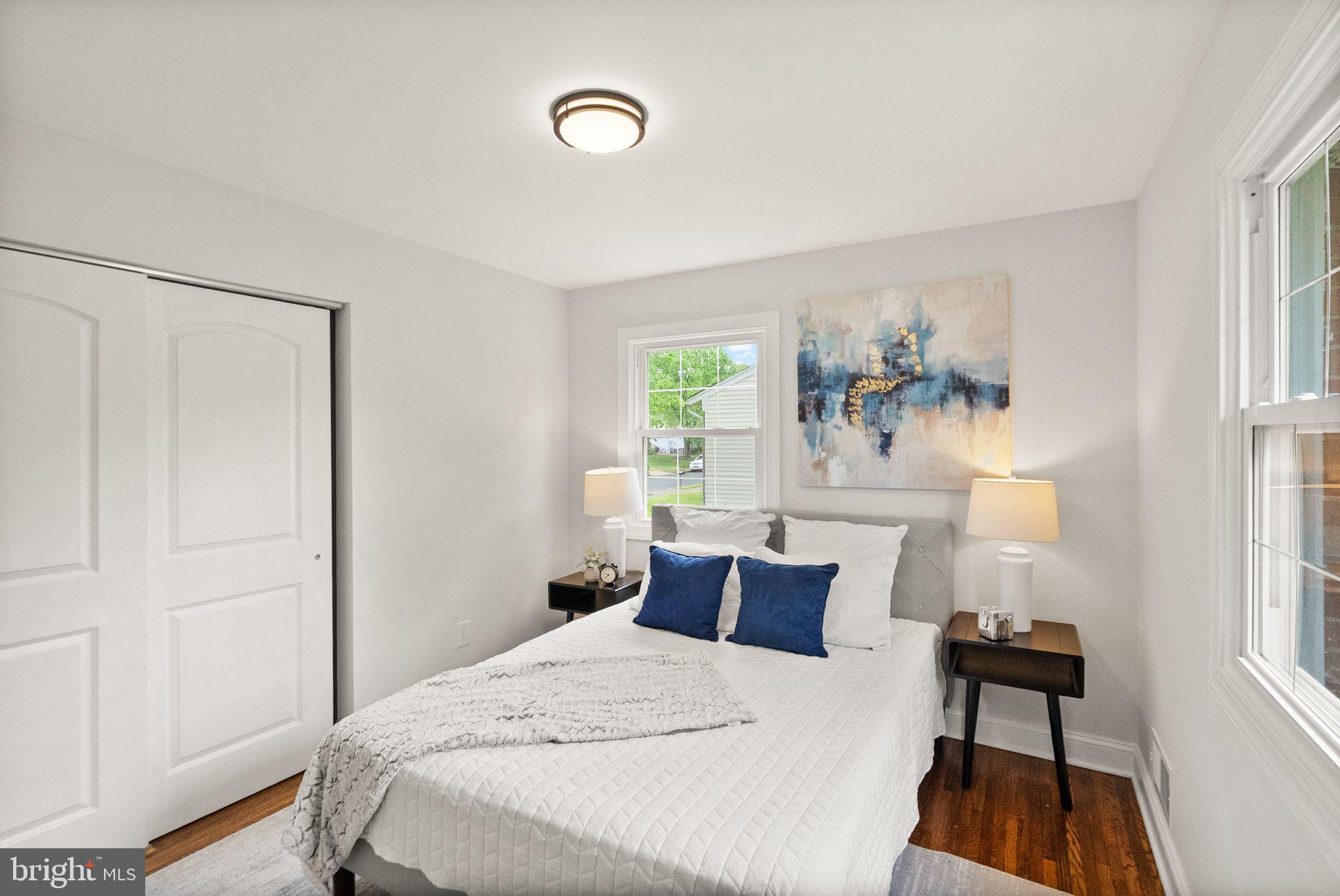 BROOKFIELD - Residential