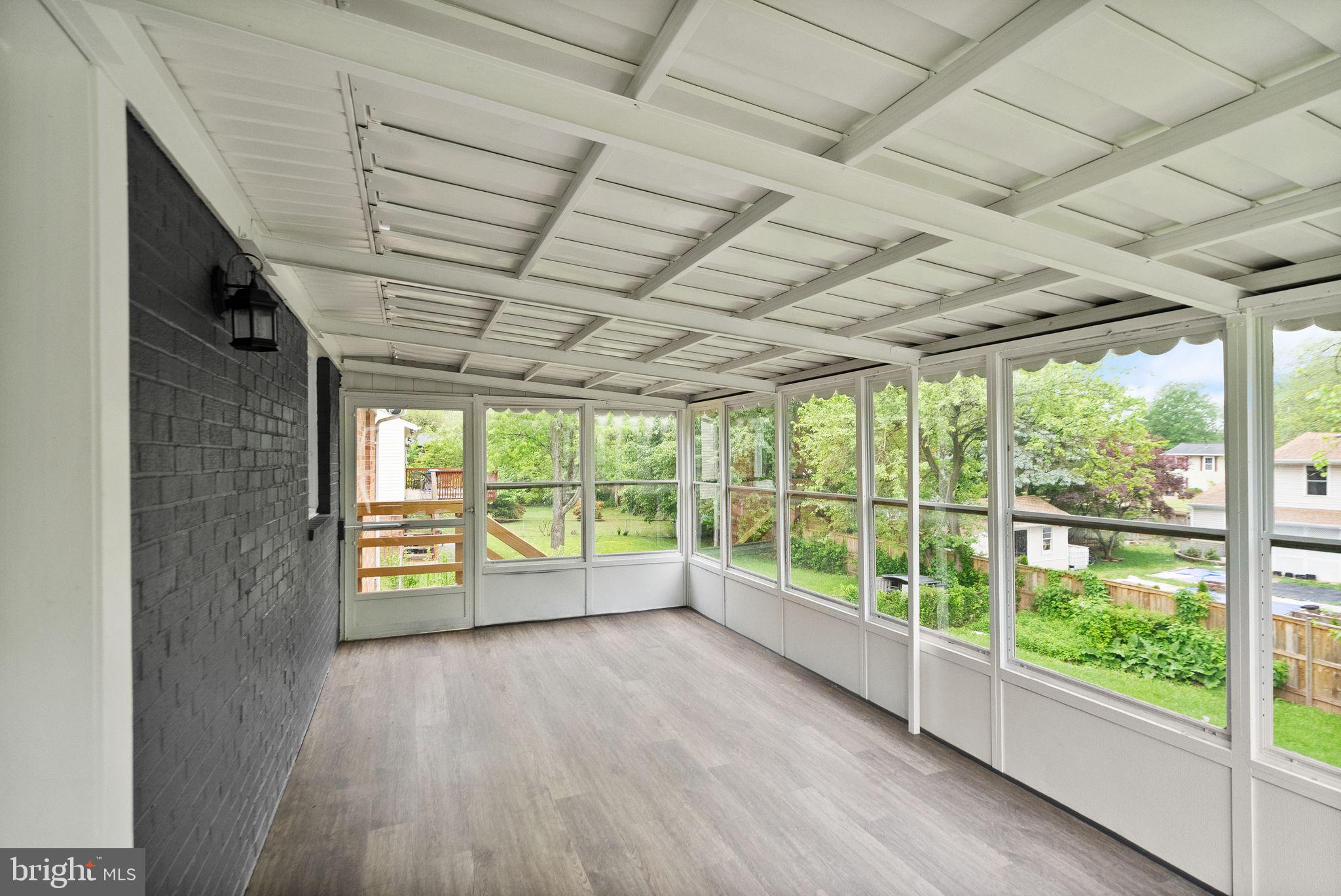 BROOKFIELD - Residential