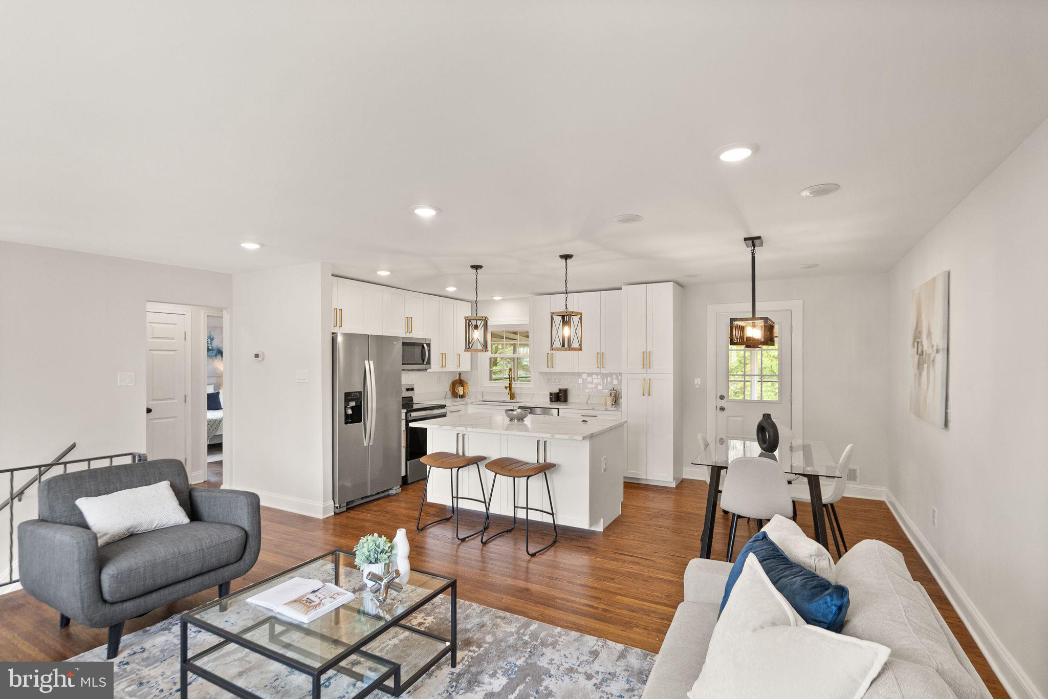 BROOKFIELD - Residential