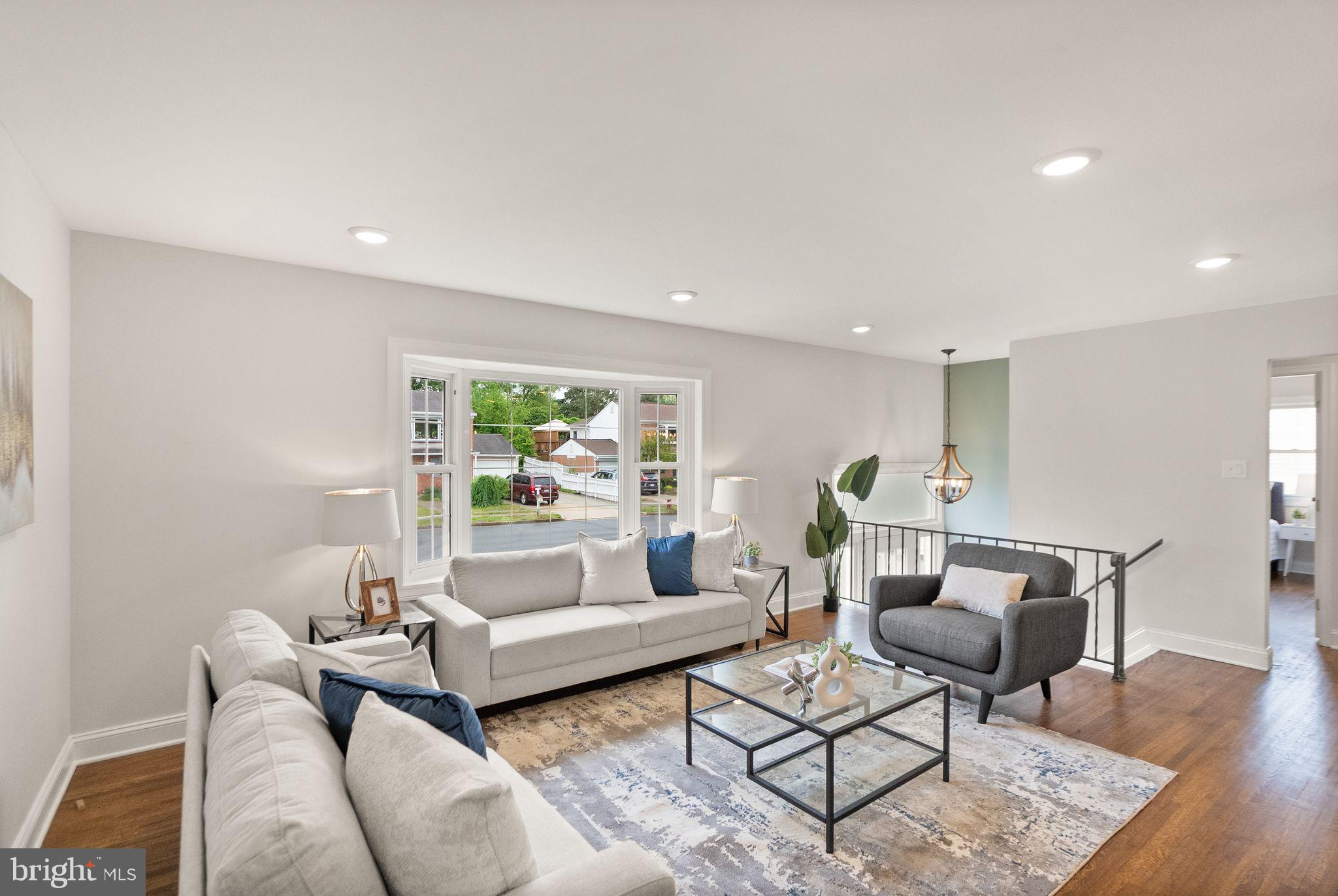 BROOKFIELD - Residential