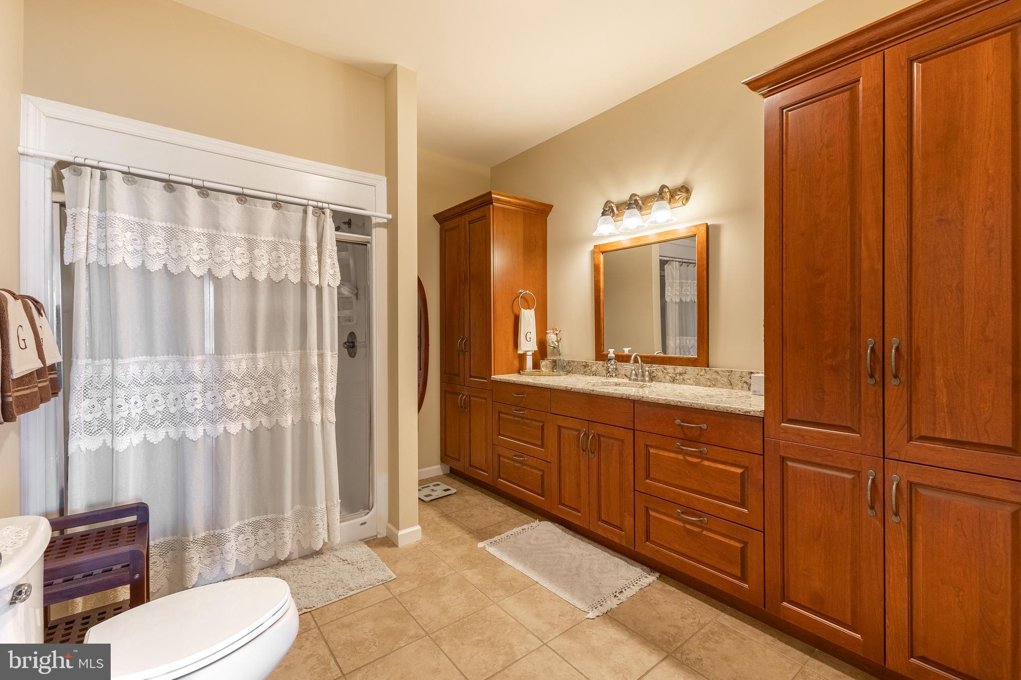 THE GLEN AT PARADISE HILLS - Residential