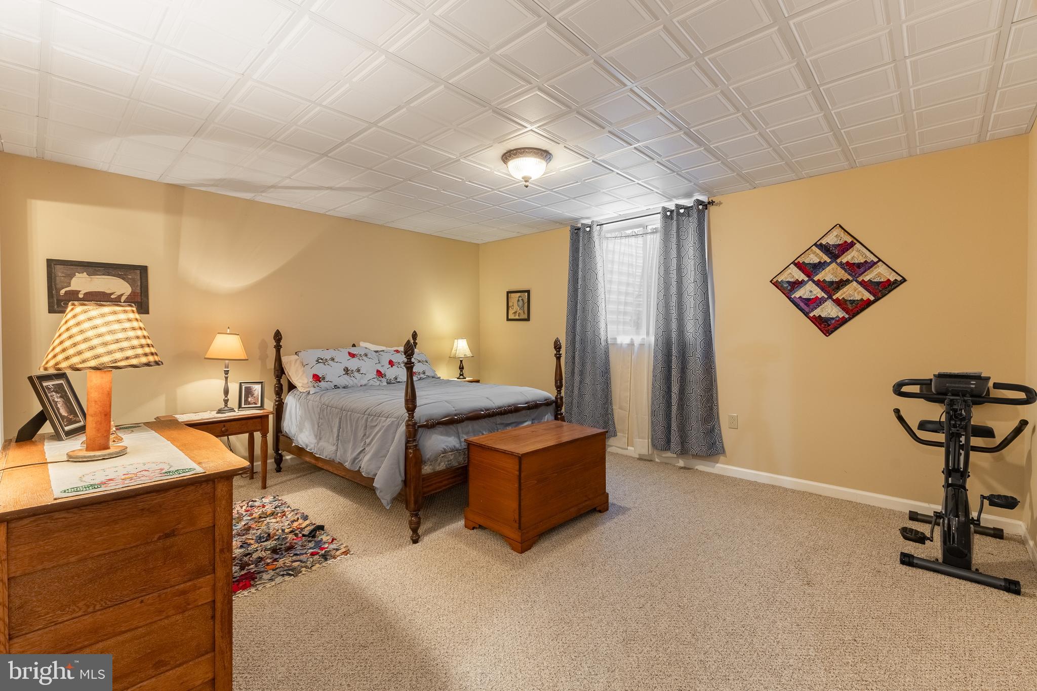 THE GLEN AT PARADISE HILLS - Residential