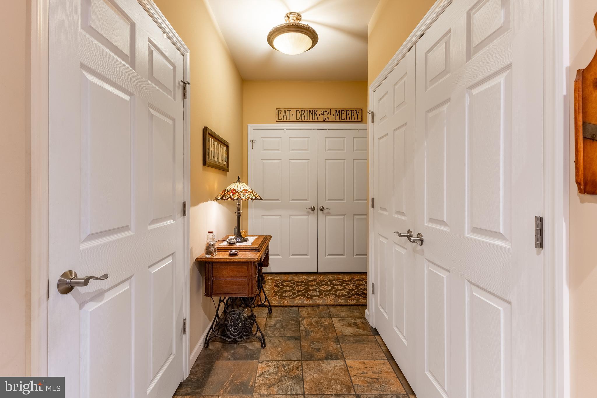 THE GLEN AT PARADISE HILLS - Residential