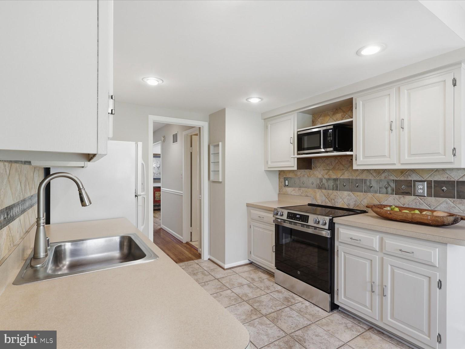 STONEHURST - Residential