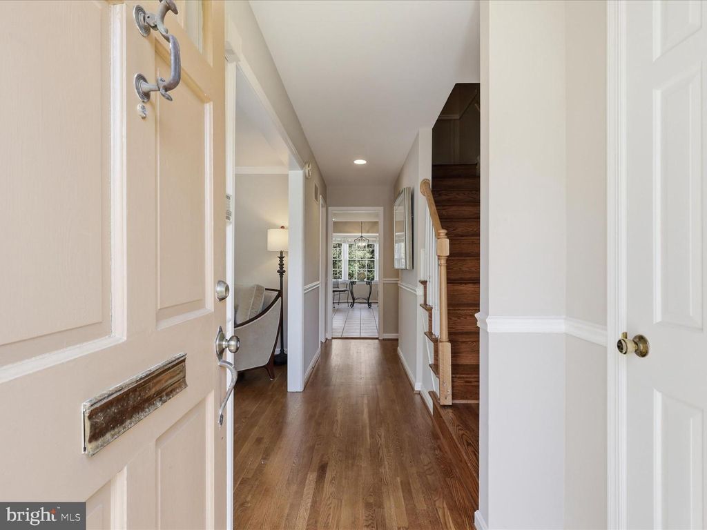 Photo of 9251 Bailey Lane, FAIRFAX, VA 22031 (MLS # VAFX2301000)
