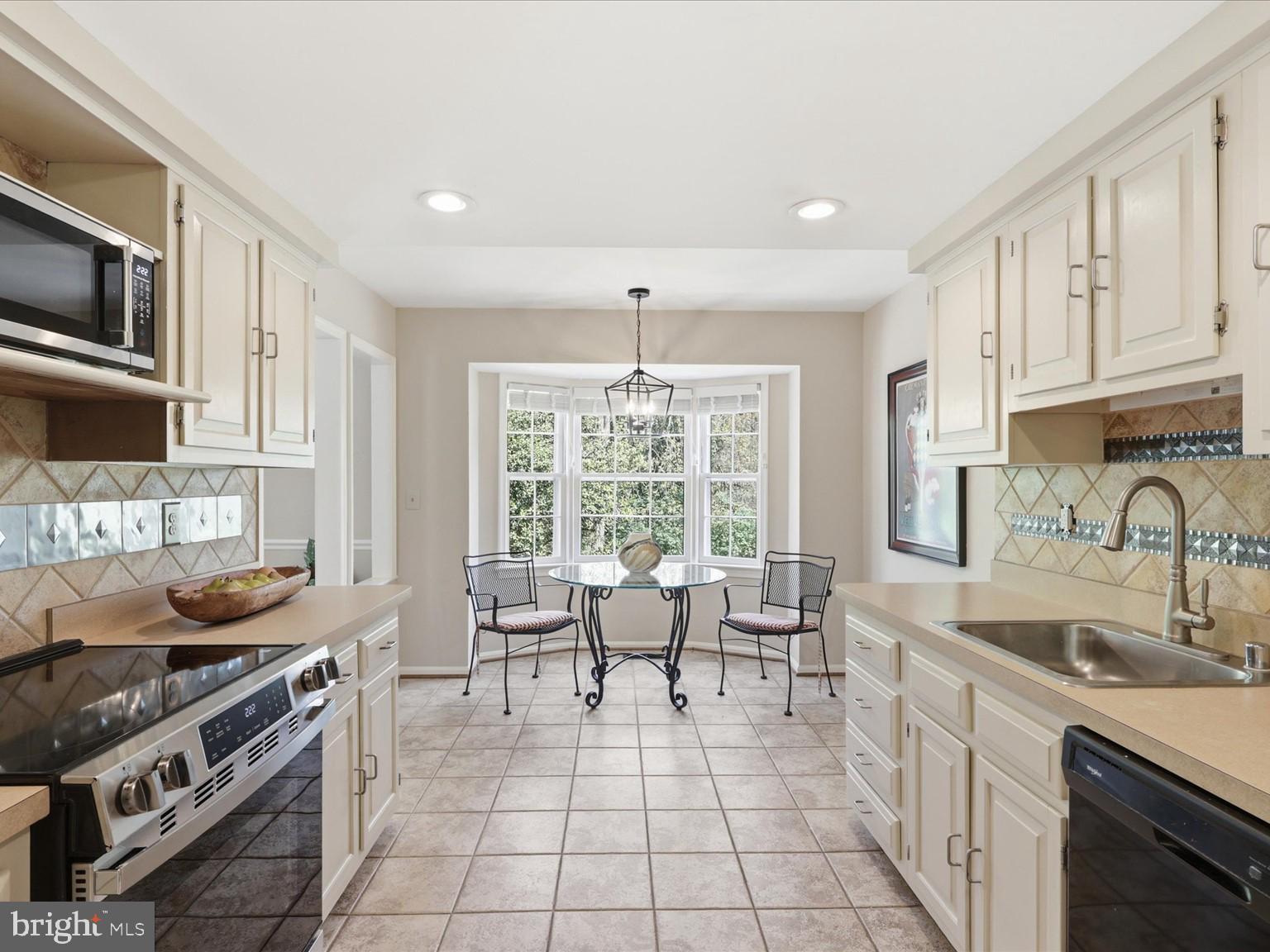 STONEHURST - Residential