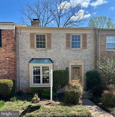 Photo of 9251 Bailey Lane, FAIRFAX, VA 22031 (MLS # VAFX2301000)