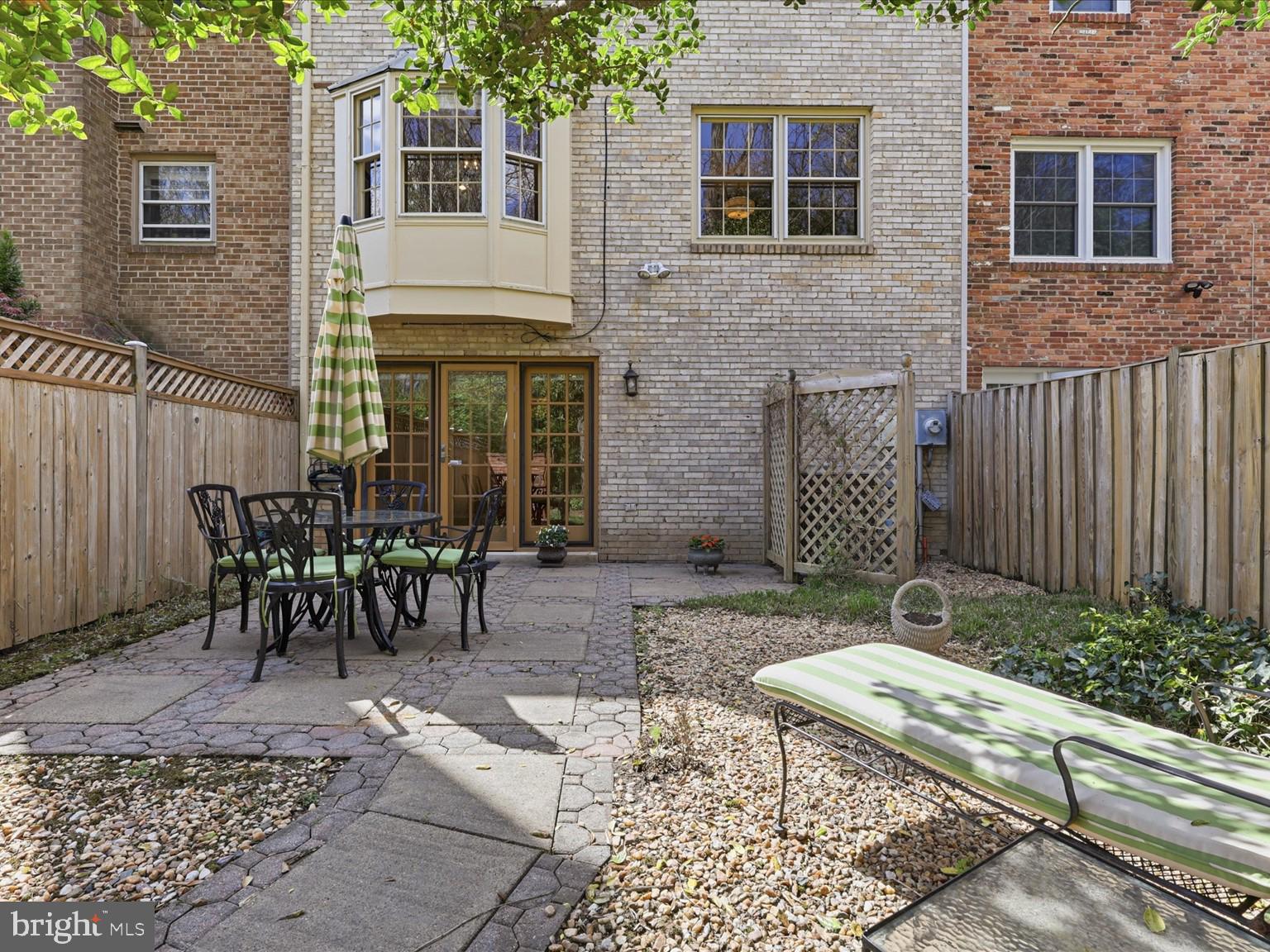 STONEHURST - Residential