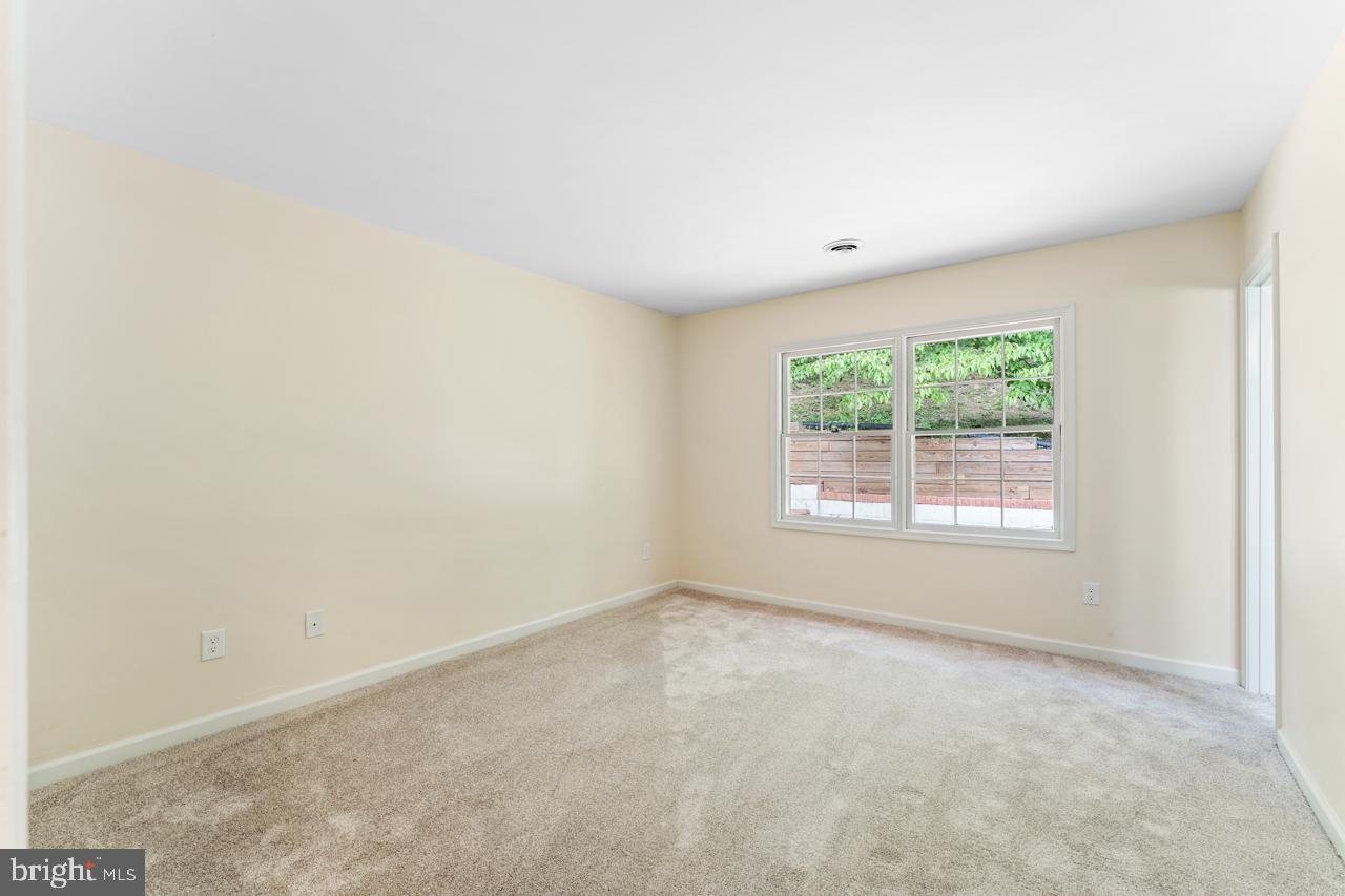 HICKORY RIDGE - Residential