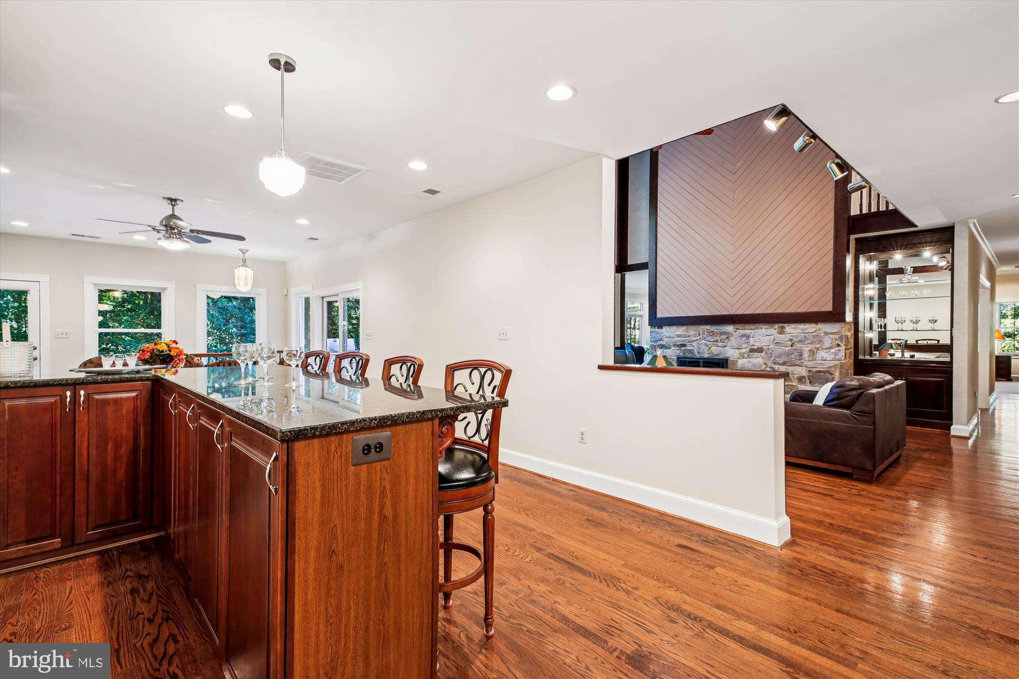 FALCONHURST - Residential Lease