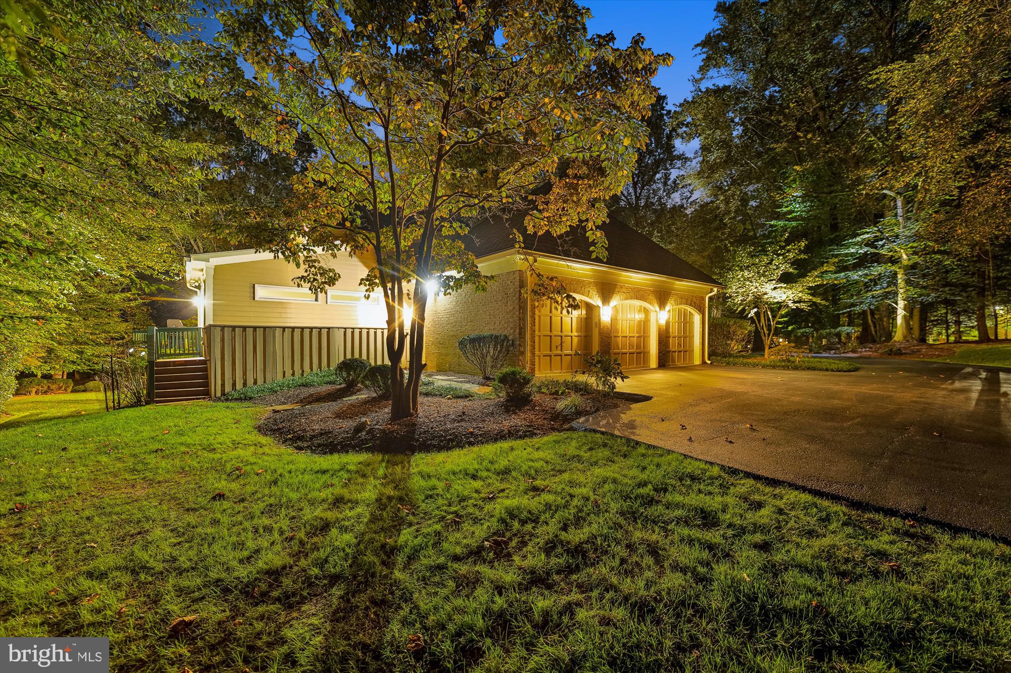 FALCONHURST - Residential Lease