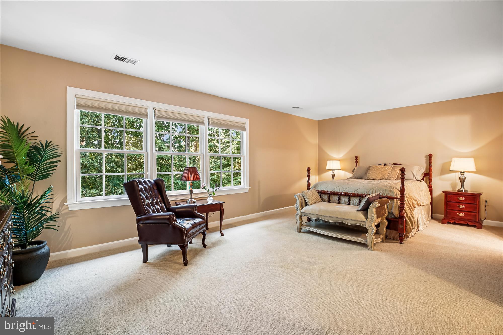 FALCONHURST - Residential Lease