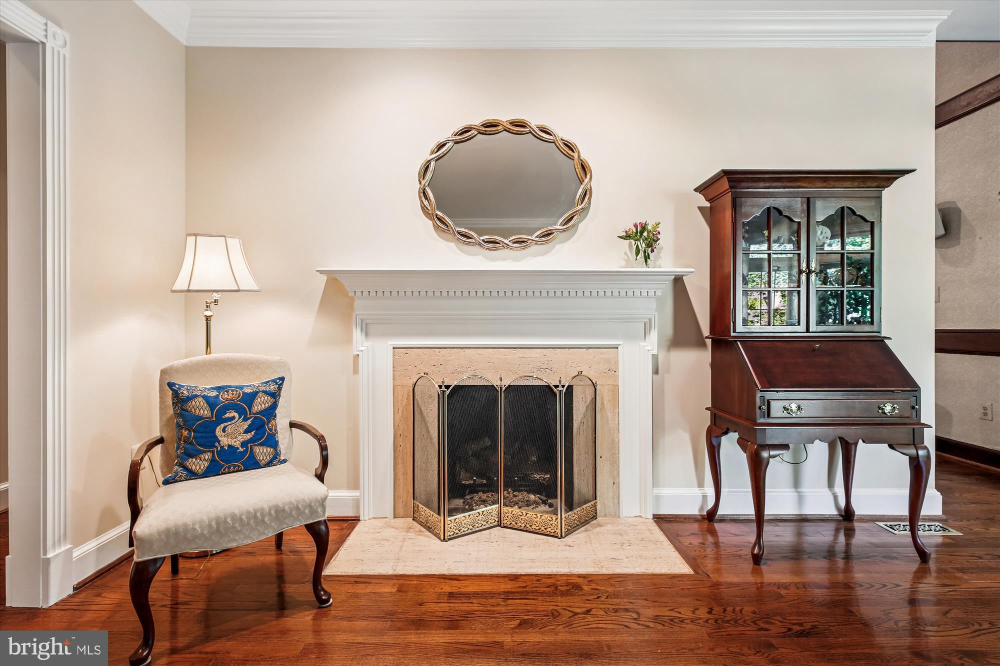 FALCONHURST - Residential Lease