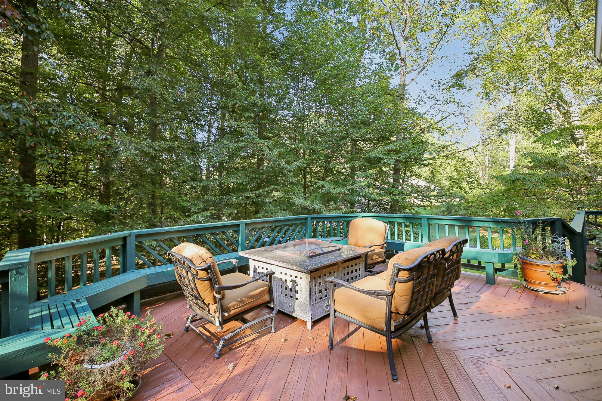 FALCONHURST - Residential Lease