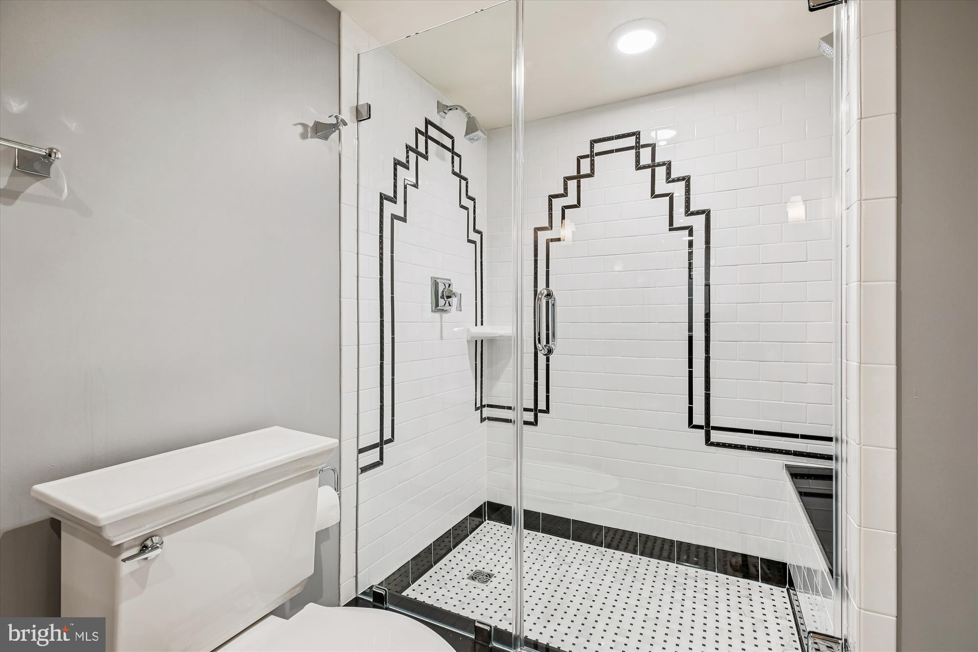 FALCONHURST - Residential Lease